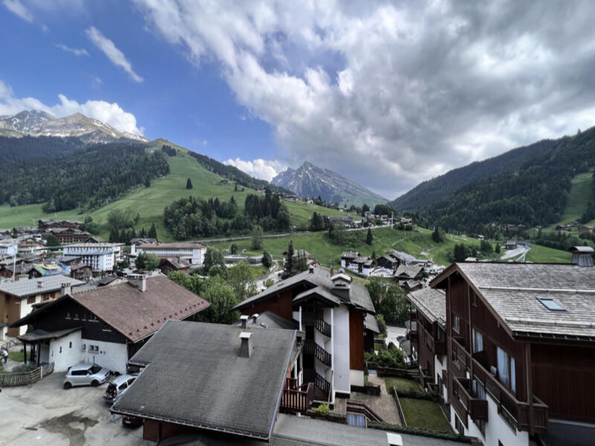 Knusse studio voor 4 op de piste in La Clusaz met zuidbalkon - foto 11