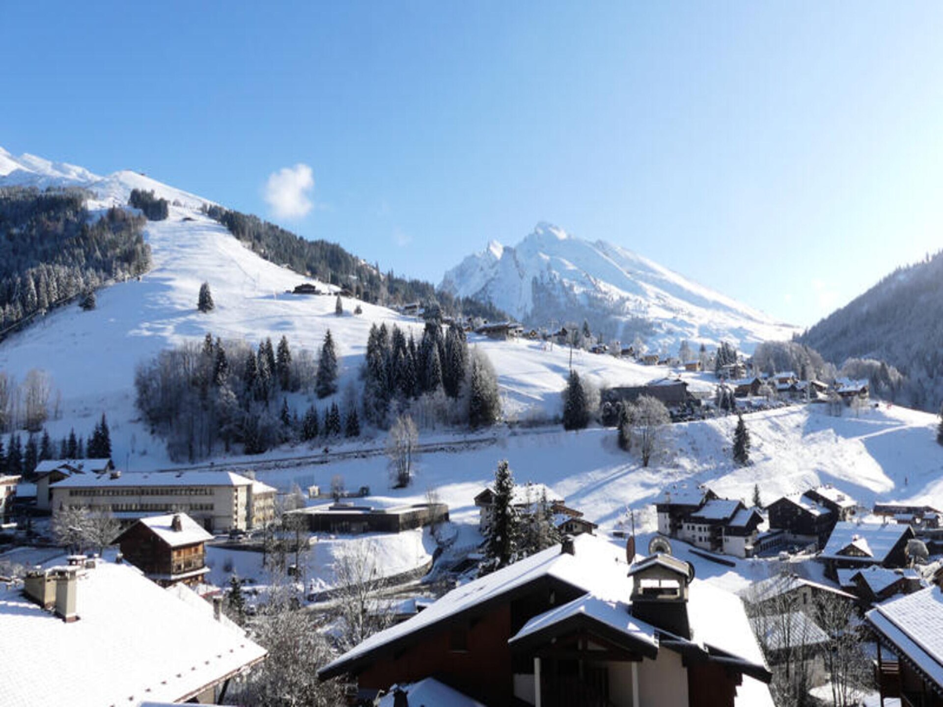 Knusse studio voor 4 op de piste in La Clusaz met zuidbalkon - foto 12