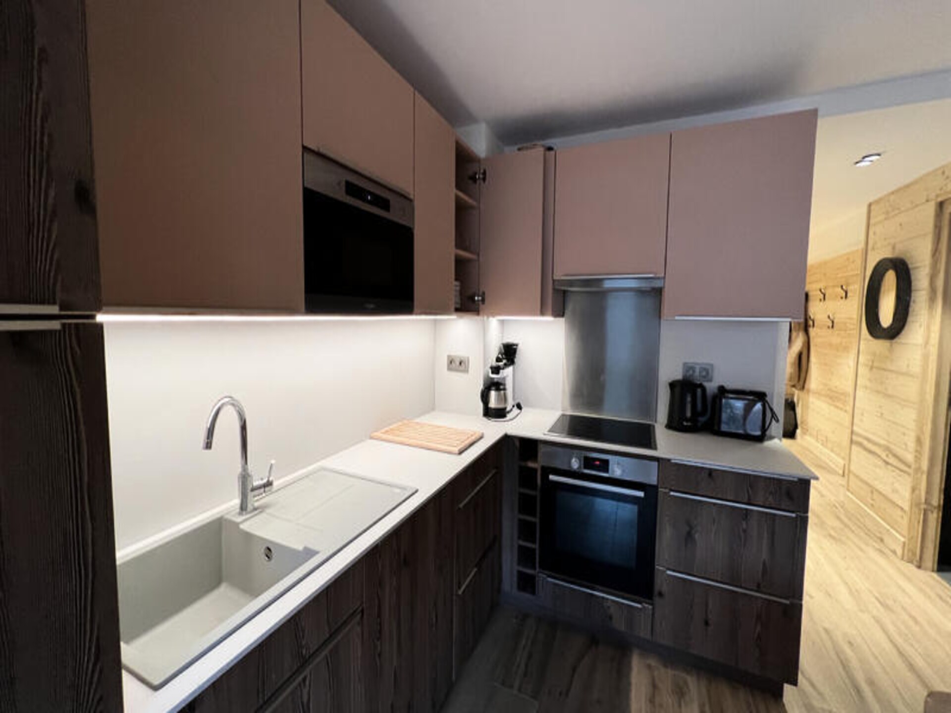 Gerenoveerd appartement 81m² vlakbij de piste in La Clusaz voor 10 personen - foto 8