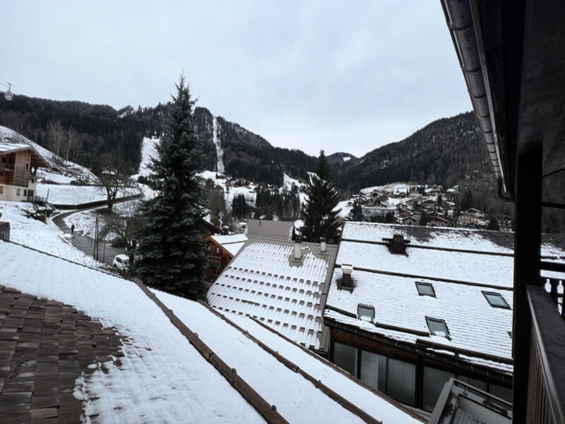 Ruim 10-persoons appartement in het hart van La Clusaz, vlakbij de piste - foto 6
