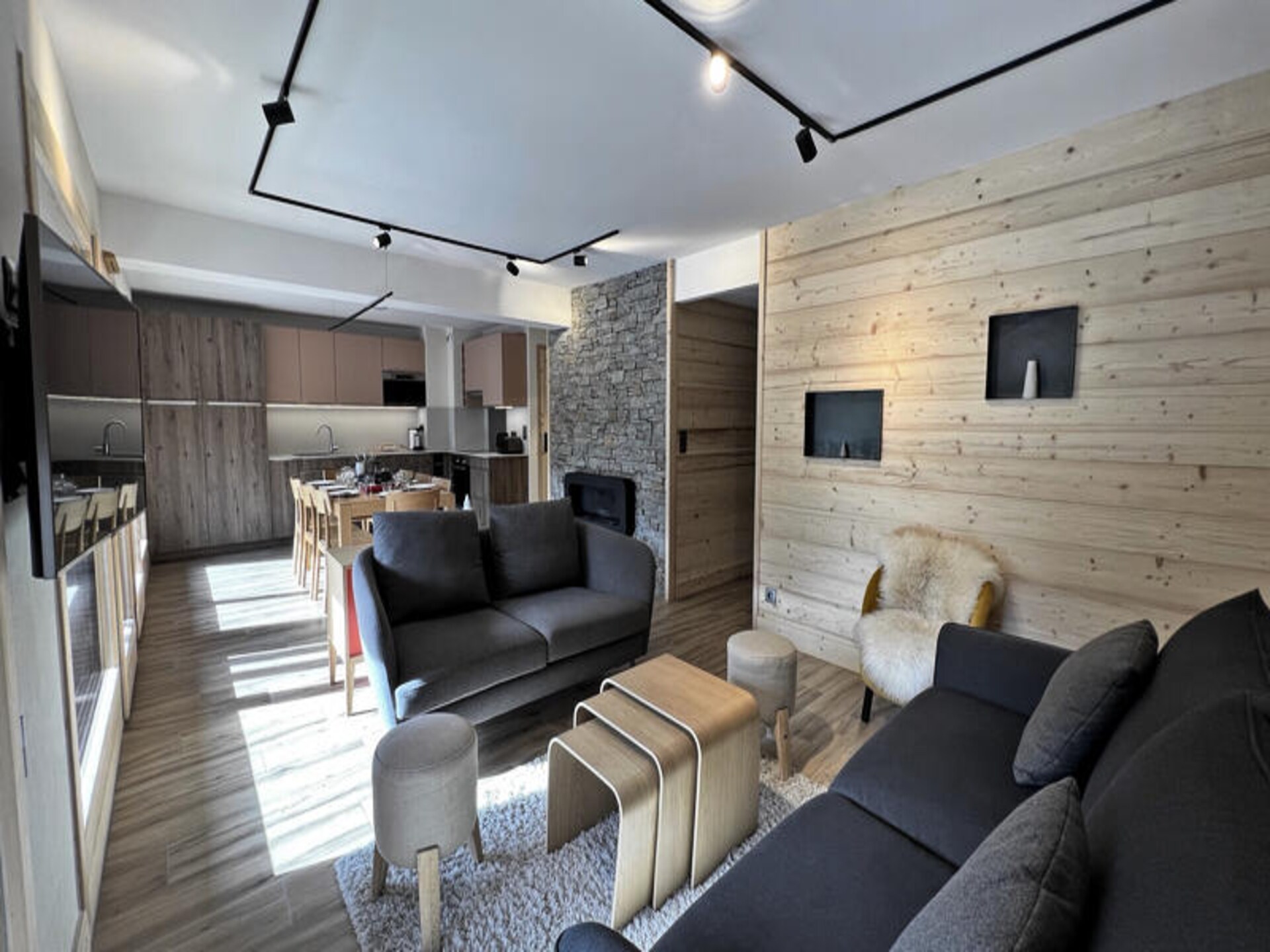 Ruim 10-persoons appartement in het hart van La Clusaz, vlakbij de piste - foto 7