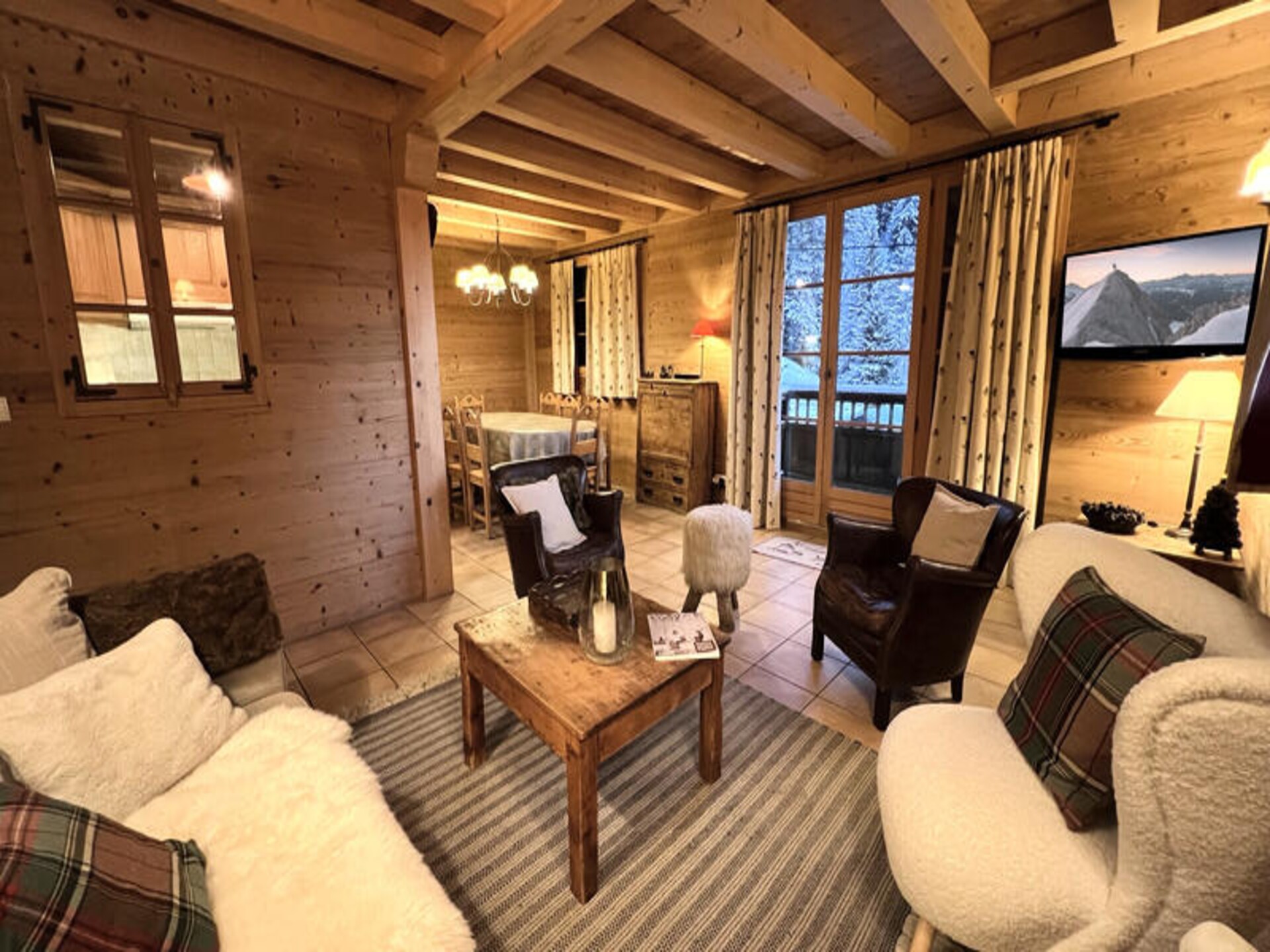 Ruim half-chalet voor 8 personen met bergzicht nabij de pistes van La Clusaz - foto 3