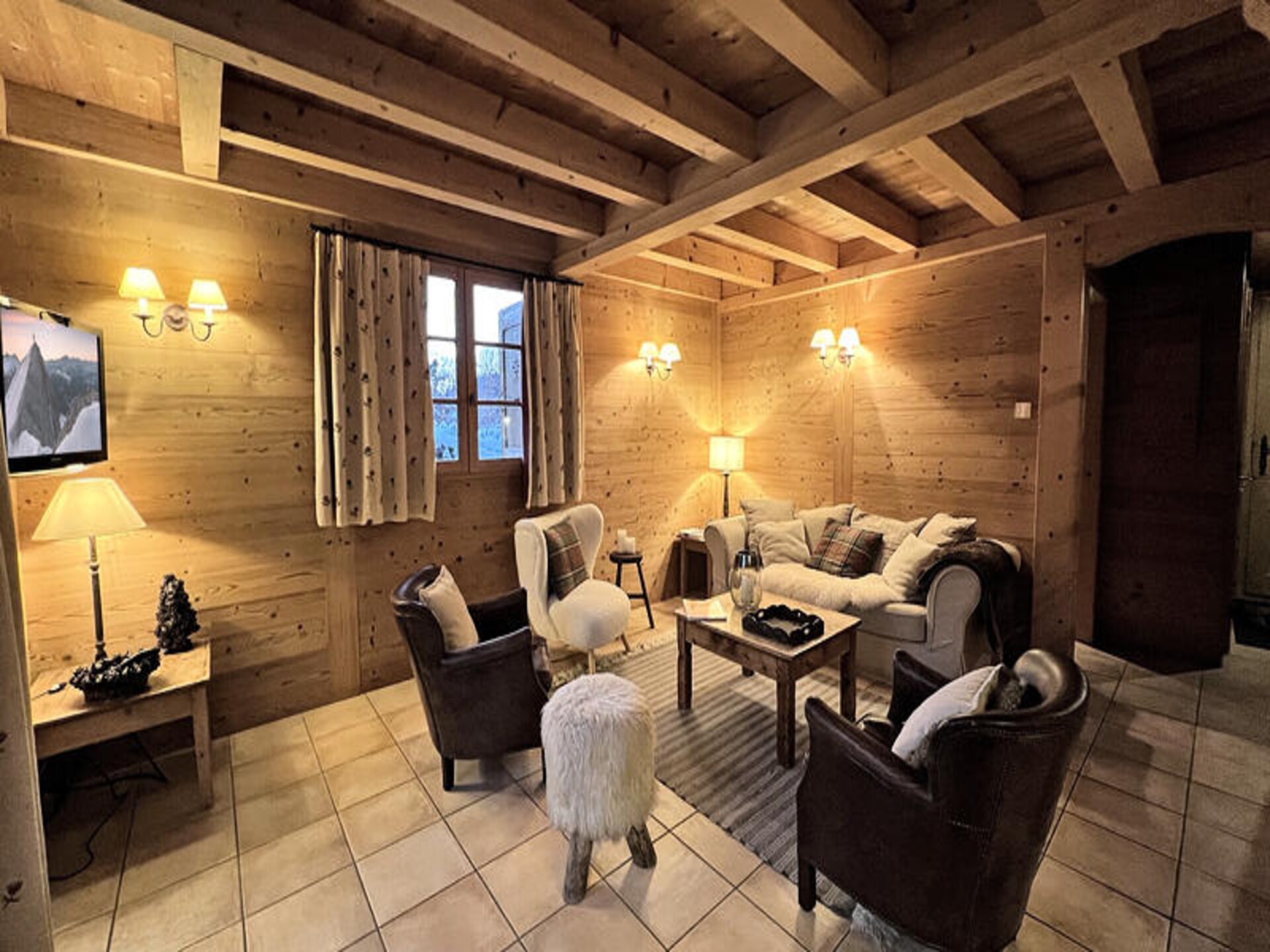 Ruim half-chalet voor 8 personen met bergzicht nabij de pistes van La Clusaz - foto 7