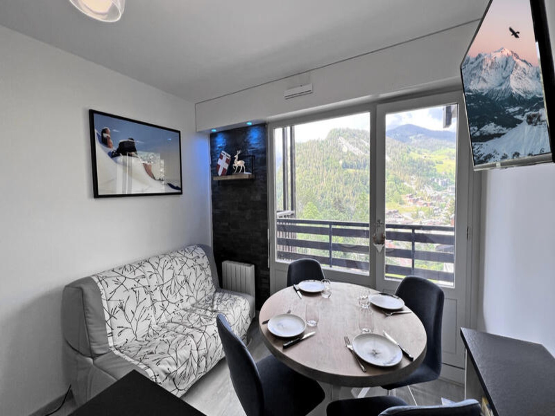 Compact appartement op 750m van de pistes met uitzicht op de Aravis - foto 5