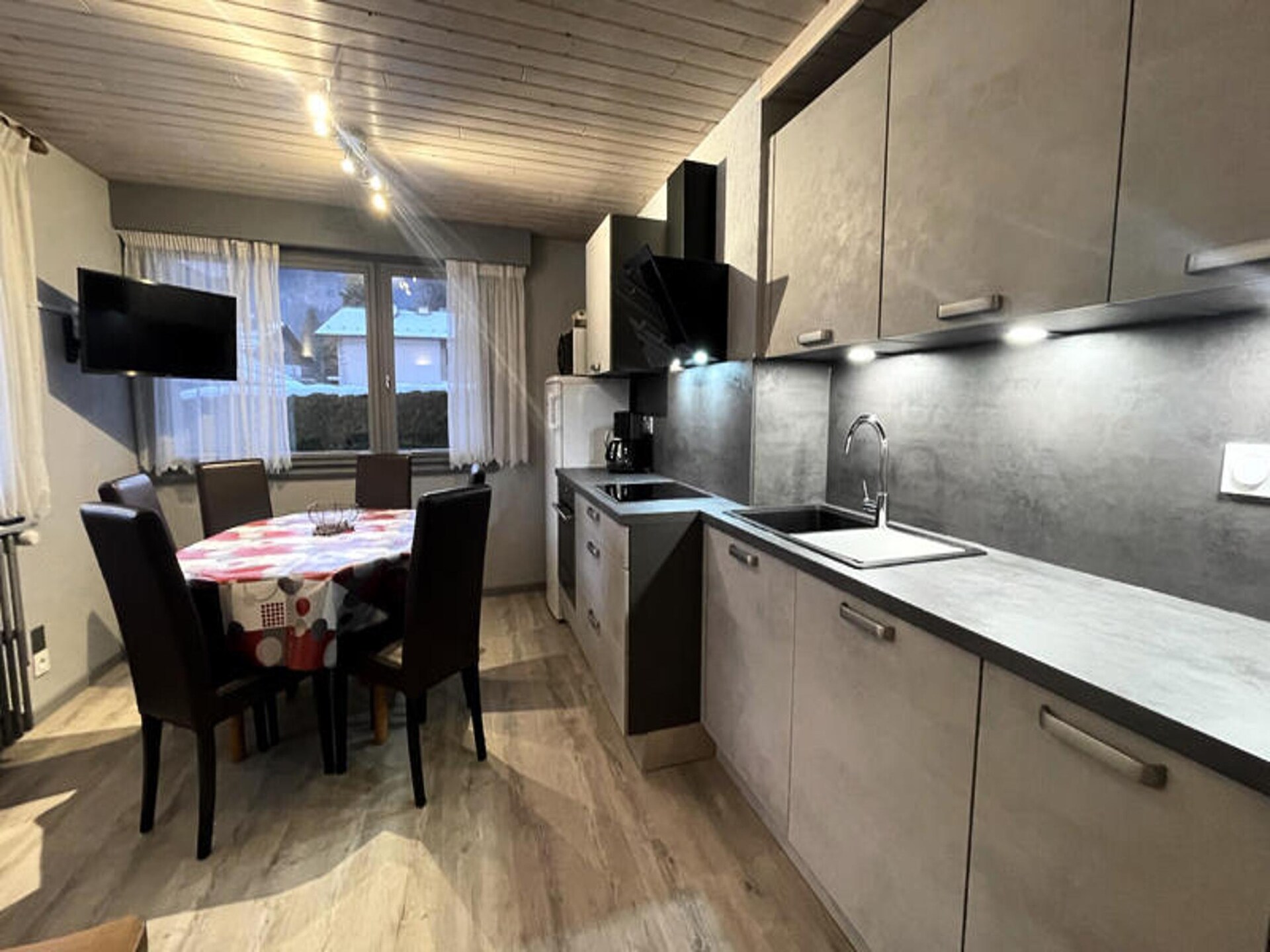 Ski-in ski-out appartement La Clusaz met bergzicht voor 6 personen - foto 13