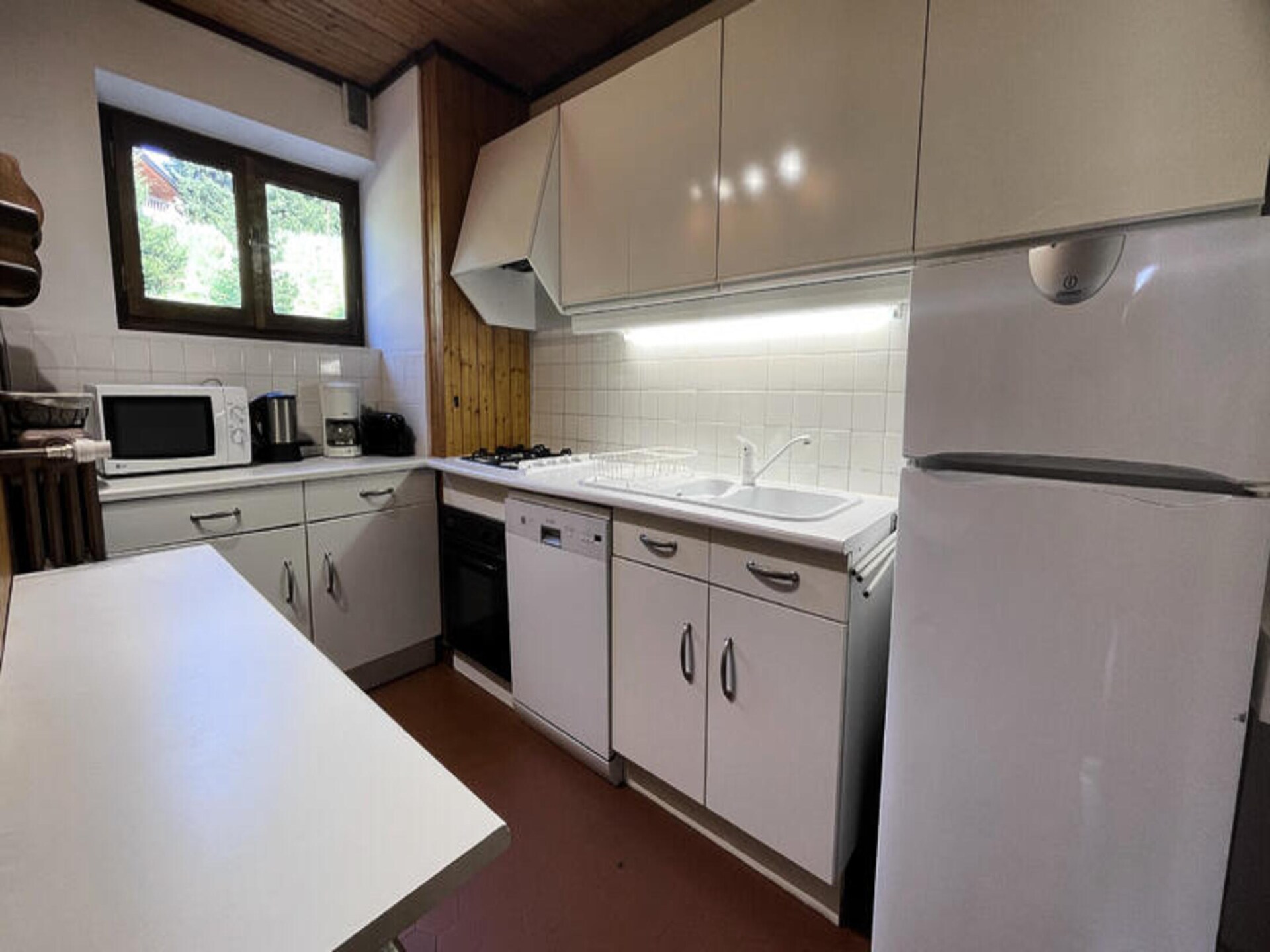 Rustiek appartement voor 6 personen met balkon, vlakbij de skipistes van La Clusaz - foto 10