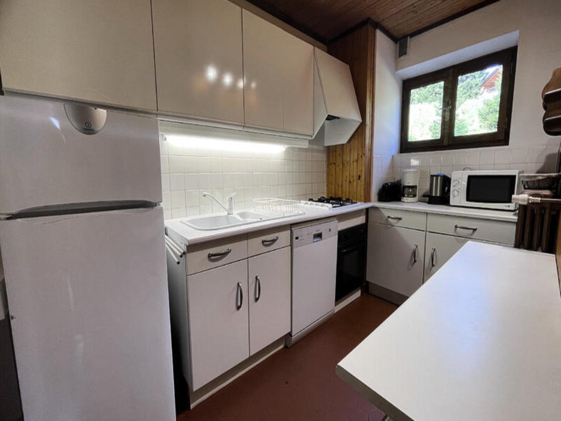 Rustiek appartement voor 6 personen met balkon, vlakbij de skipistes van La Clusaz - foto 14