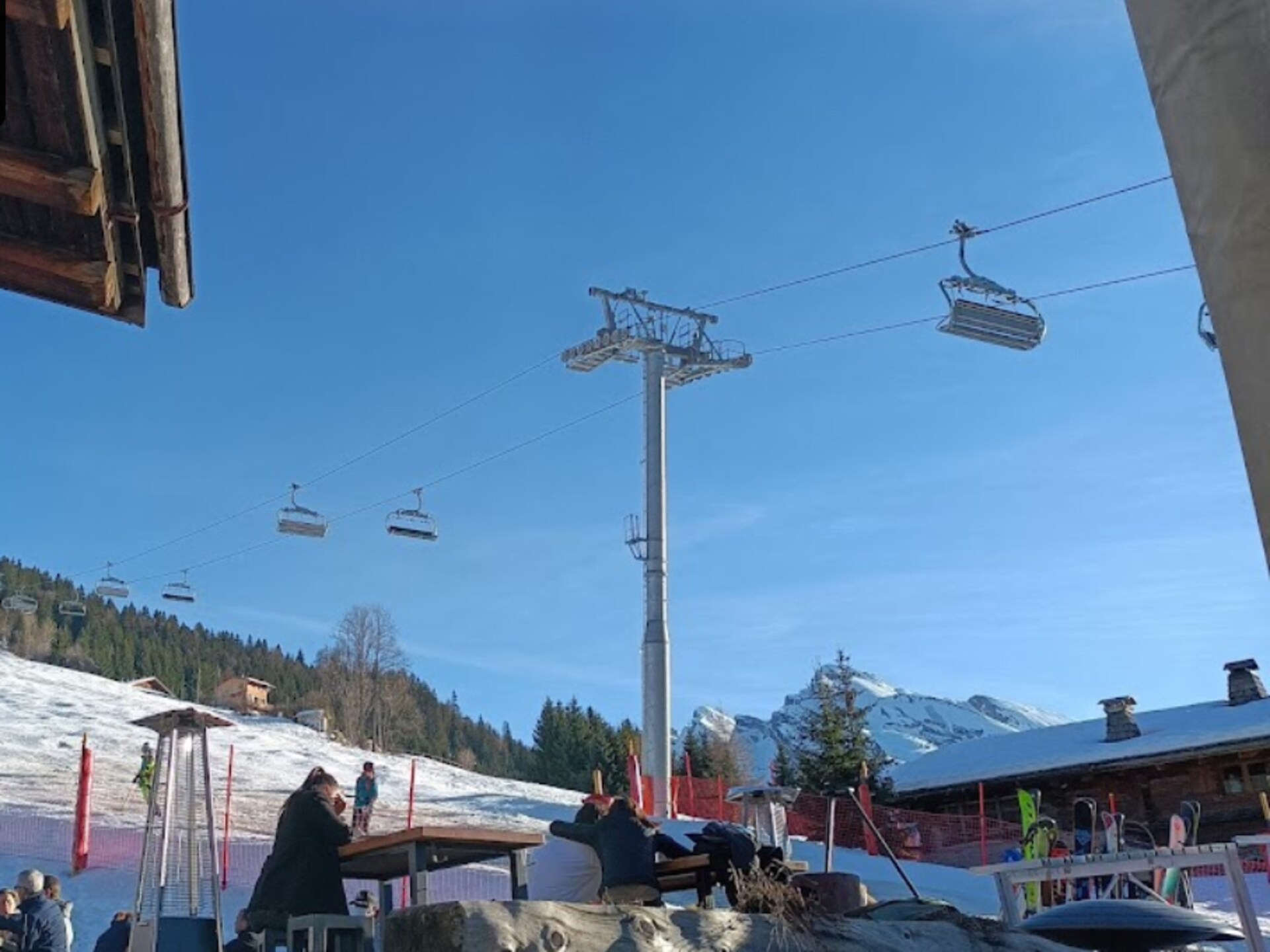 Rustiek appartement voor 6 personen met balkon, vlakbij de skipistes van La Clusaz - foto 21