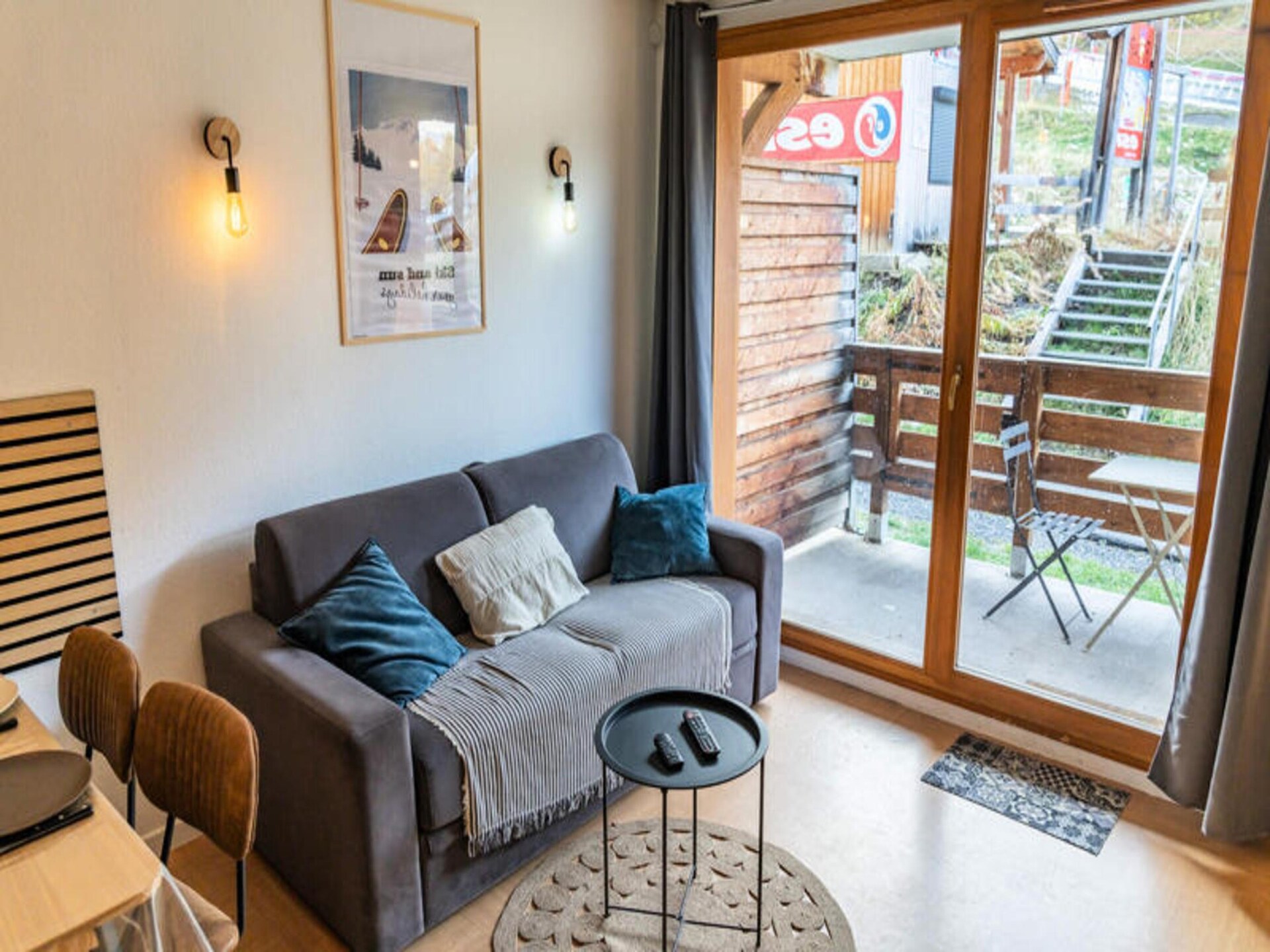 Knus appartement op de piste in Les Orres 1800 met zwembad en balkon - foto 4