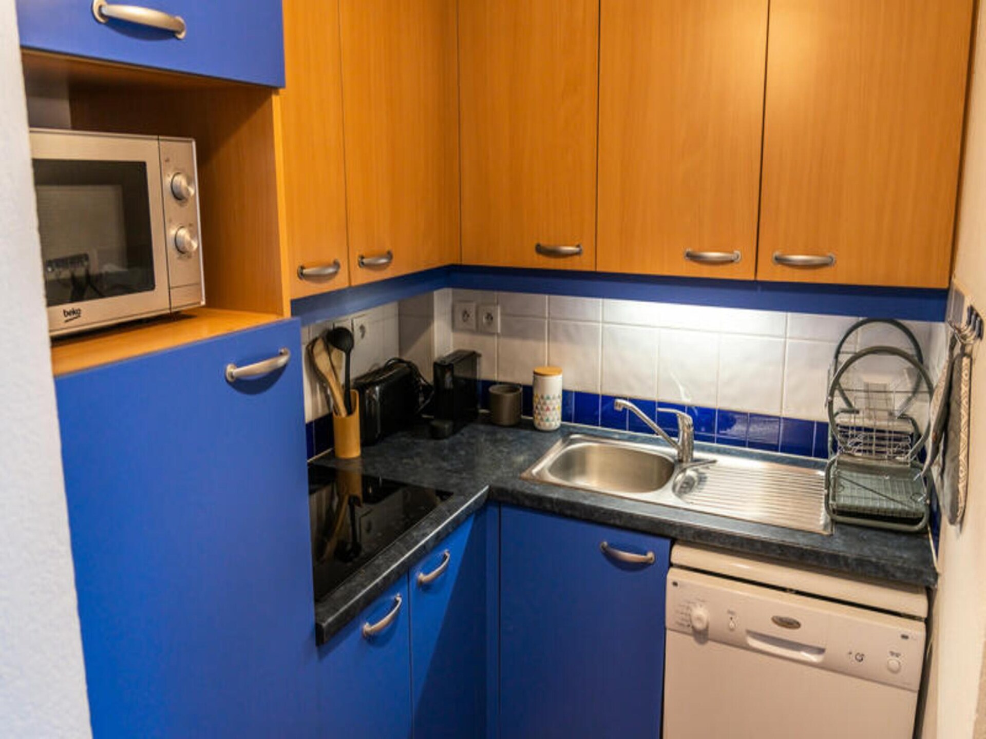 Knus appartement op de piste in Les Orres 1800 met zwembad en balkon - foto 9