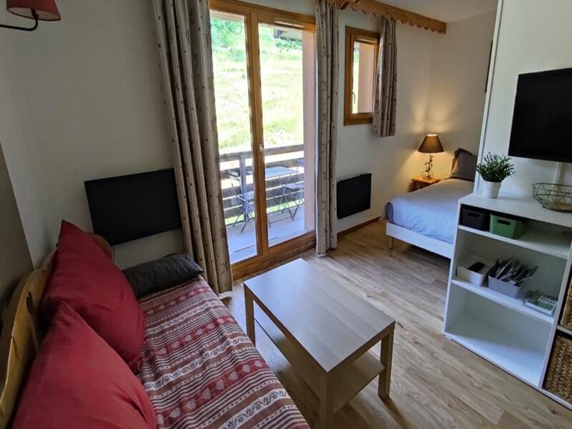 Zonnig appartement op 1800m met zwembad en zicht op de pistes - foto 14
