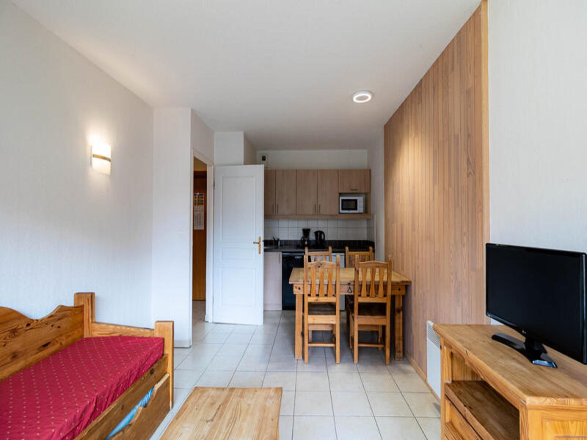 Knus appartement voor 4 aan de piste in Les Orres 1800 met zwembad - foto 7