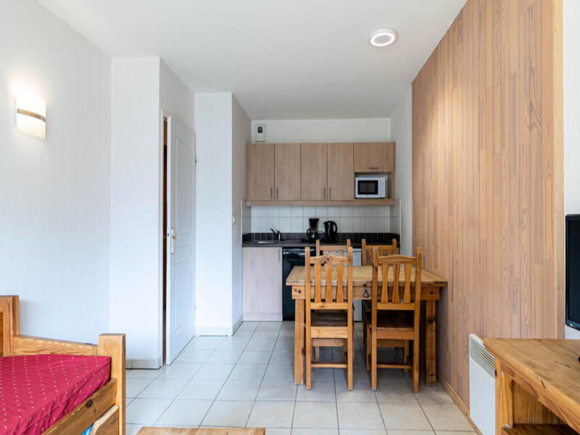 Knus appartement voor 4 aan de piste in Les Orres 1800 met zwembad - foto 8