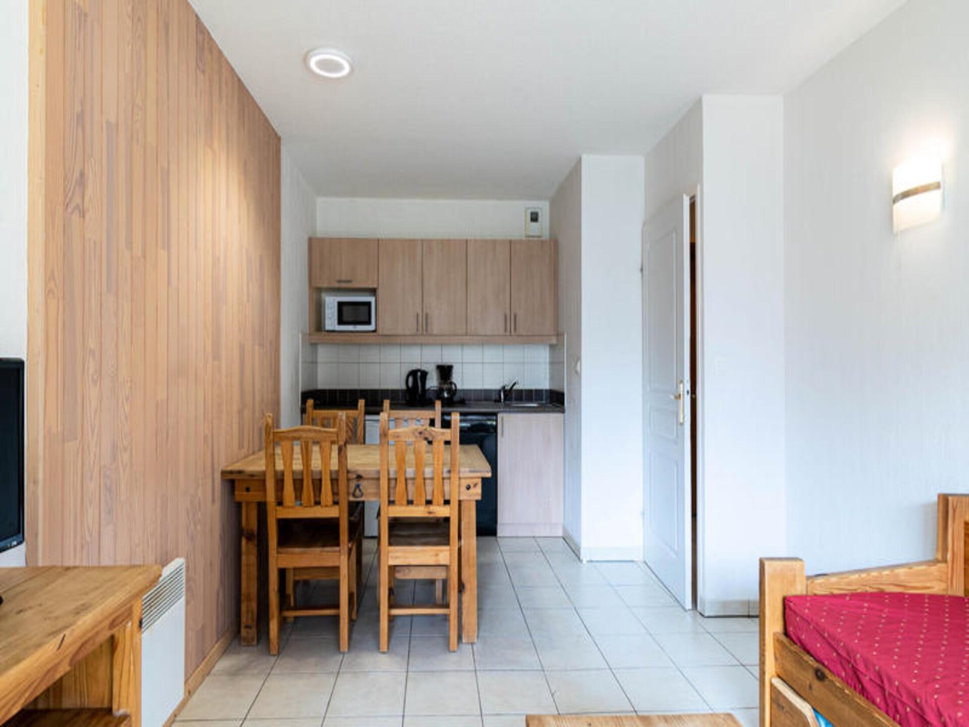 Knus appartement voor 4 aan de piste in Les Orres 1800 met zwembad - foto 10