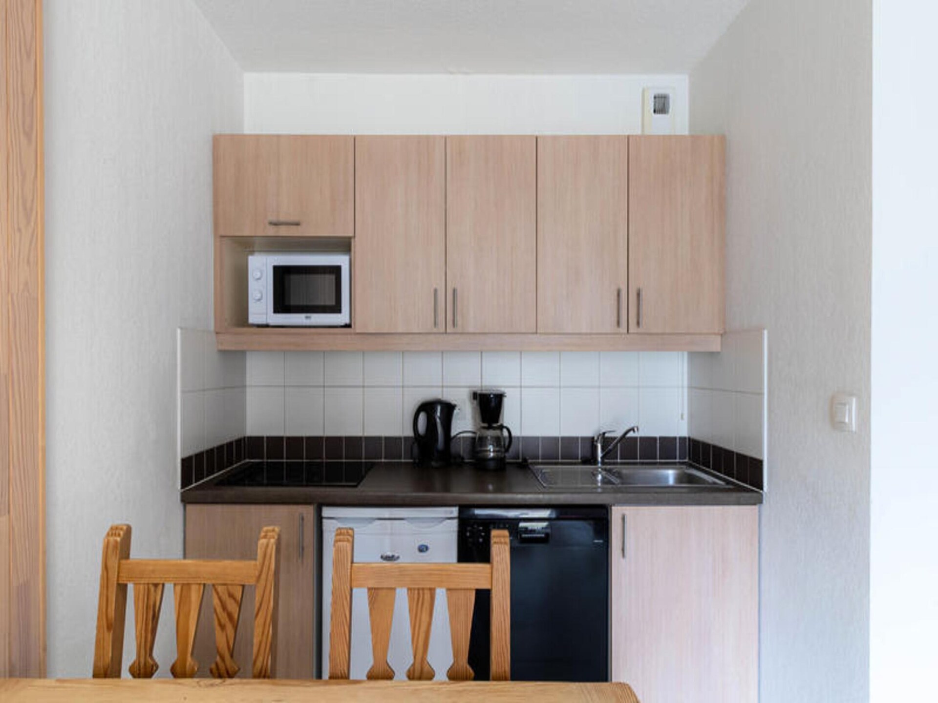 Knus appartement voor 4 aan de piste in Les Orres 1800 met zwembad - foto 12