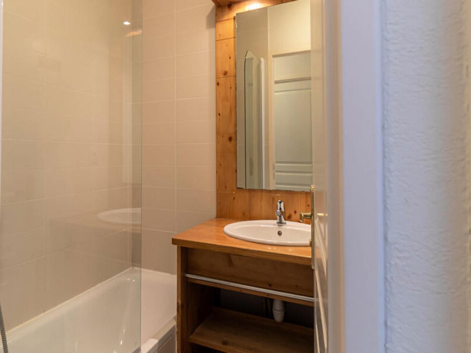 Knus appartement voor 4 aan de piste in Les Orres 1800 met zwembad - foto 18