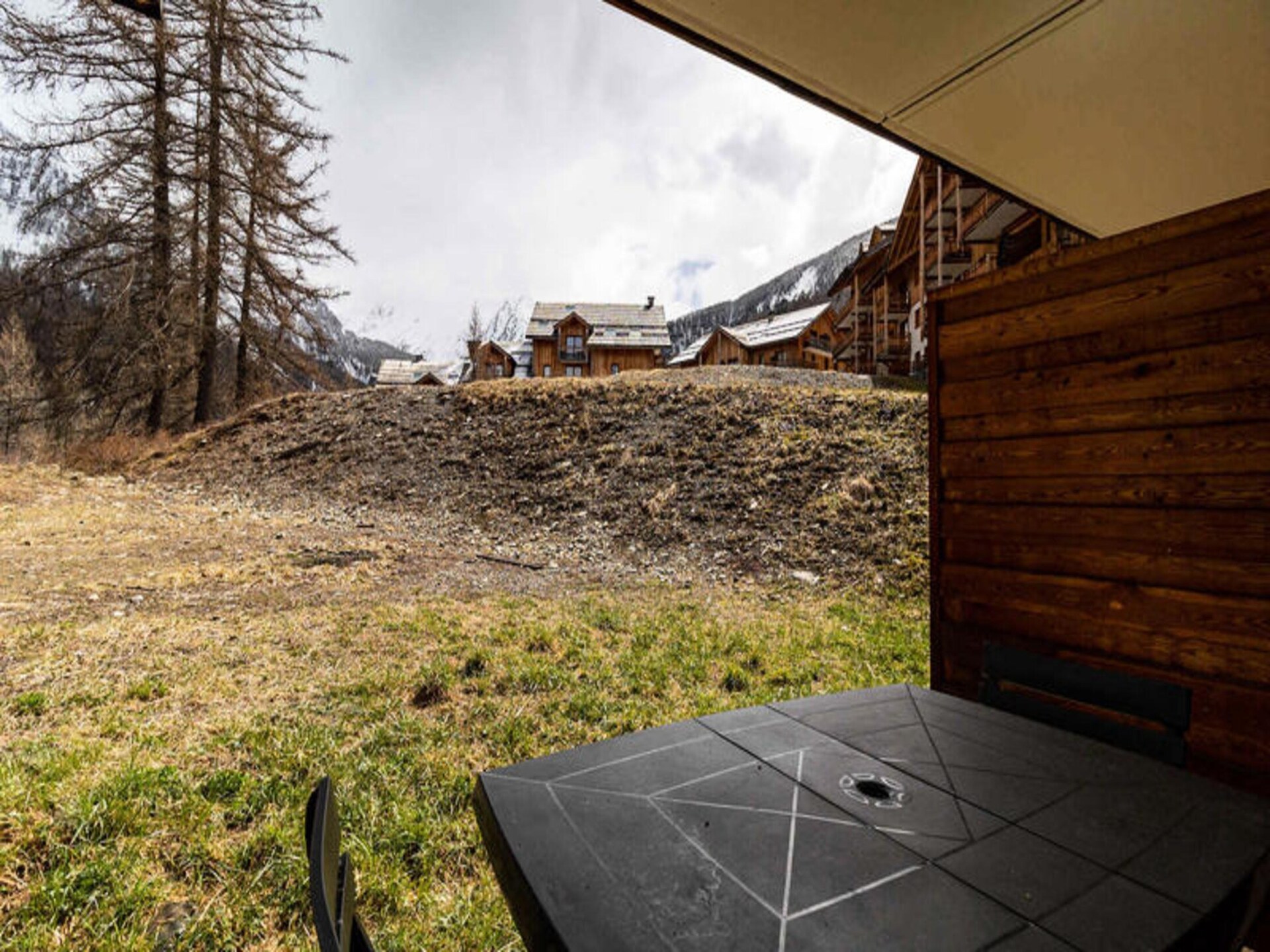 Knus appartement voor 4 aan de piste in Les Orres 1800 met zwembad - foto 19