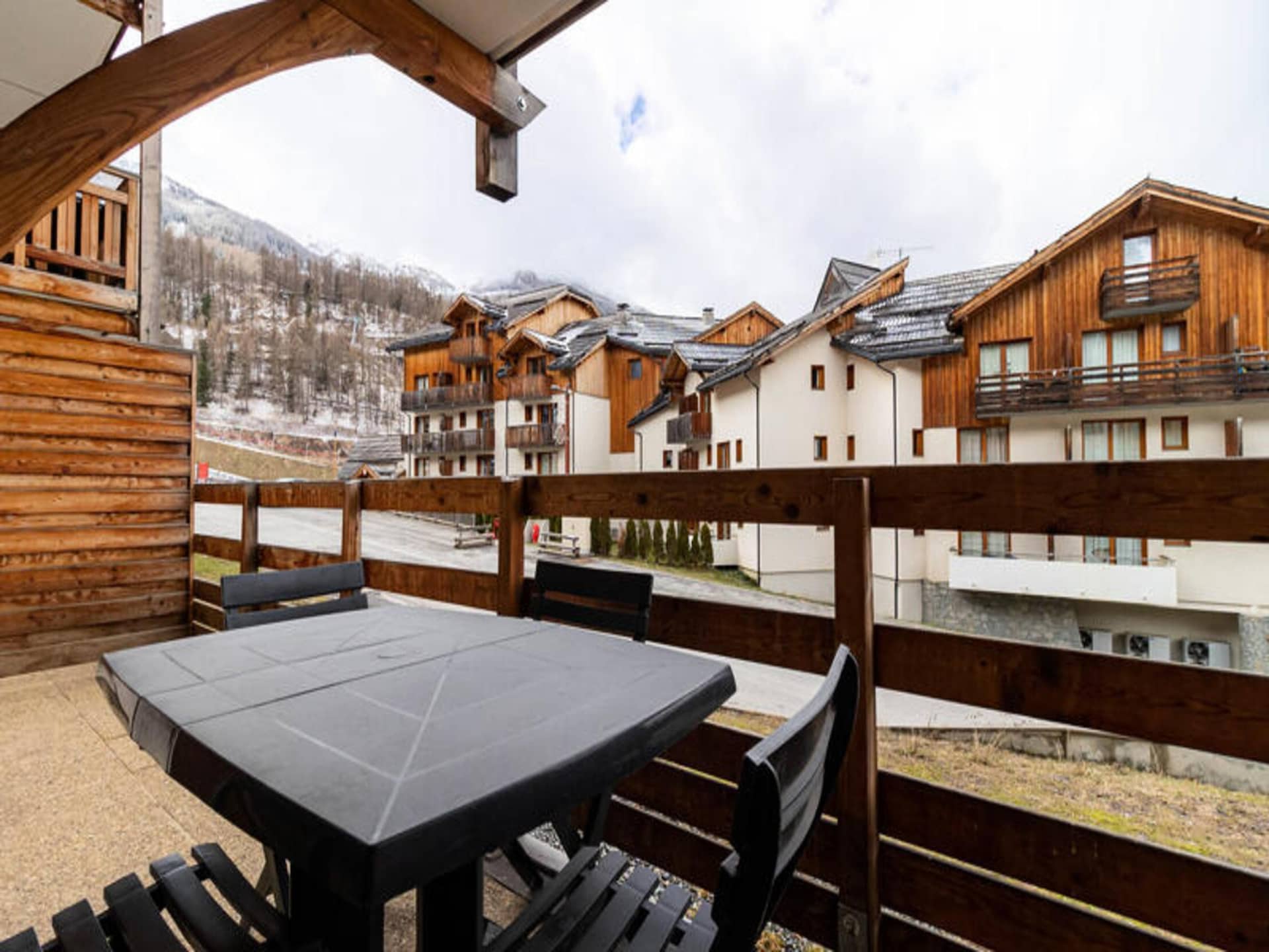 Gezellig appartement in Résidence Le Balcon Des Airelles, Les Orres 1800 - foto 8