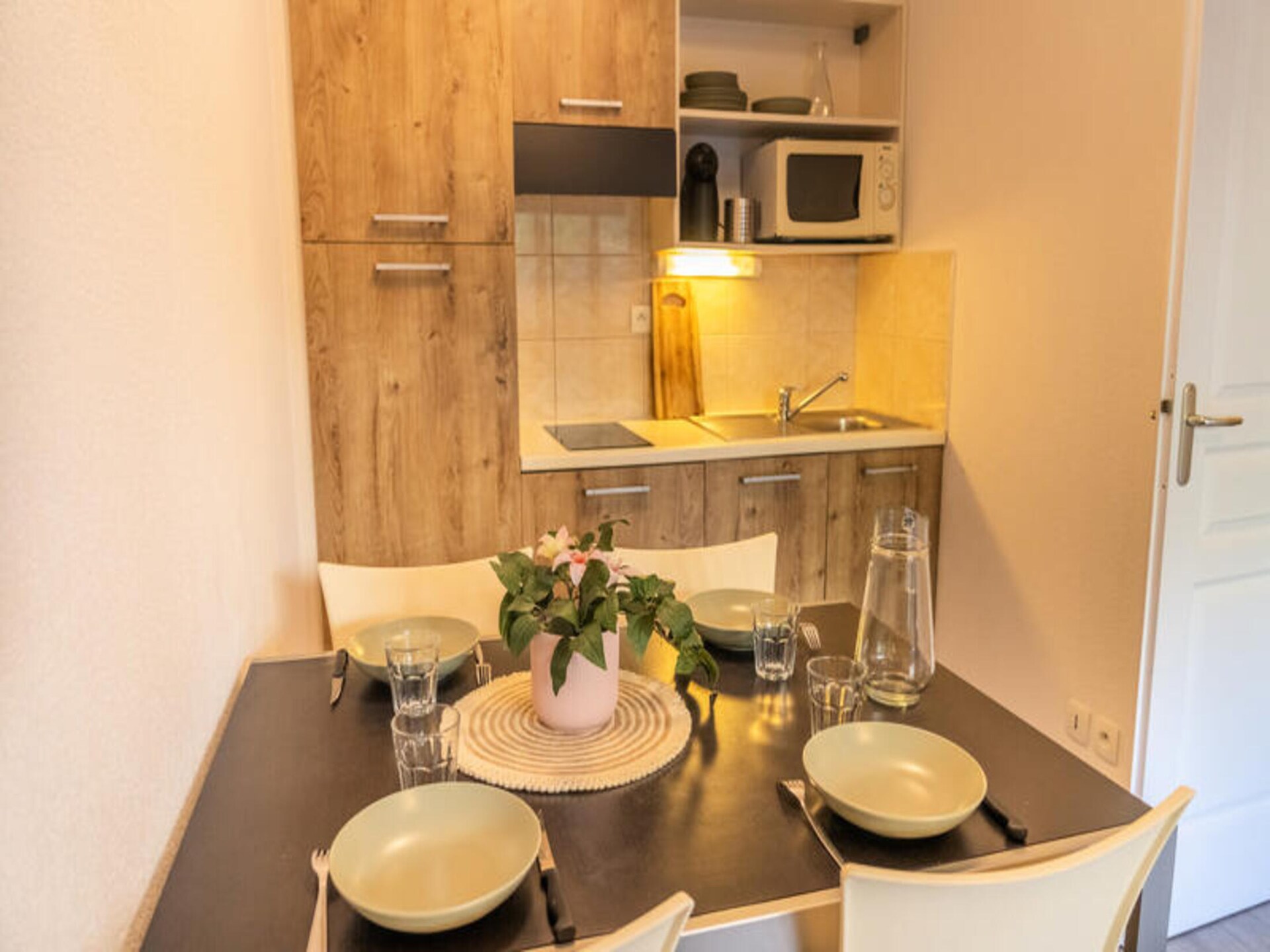 Appartement aan de piste in Les Orres met zwembad en balkon - foto 12