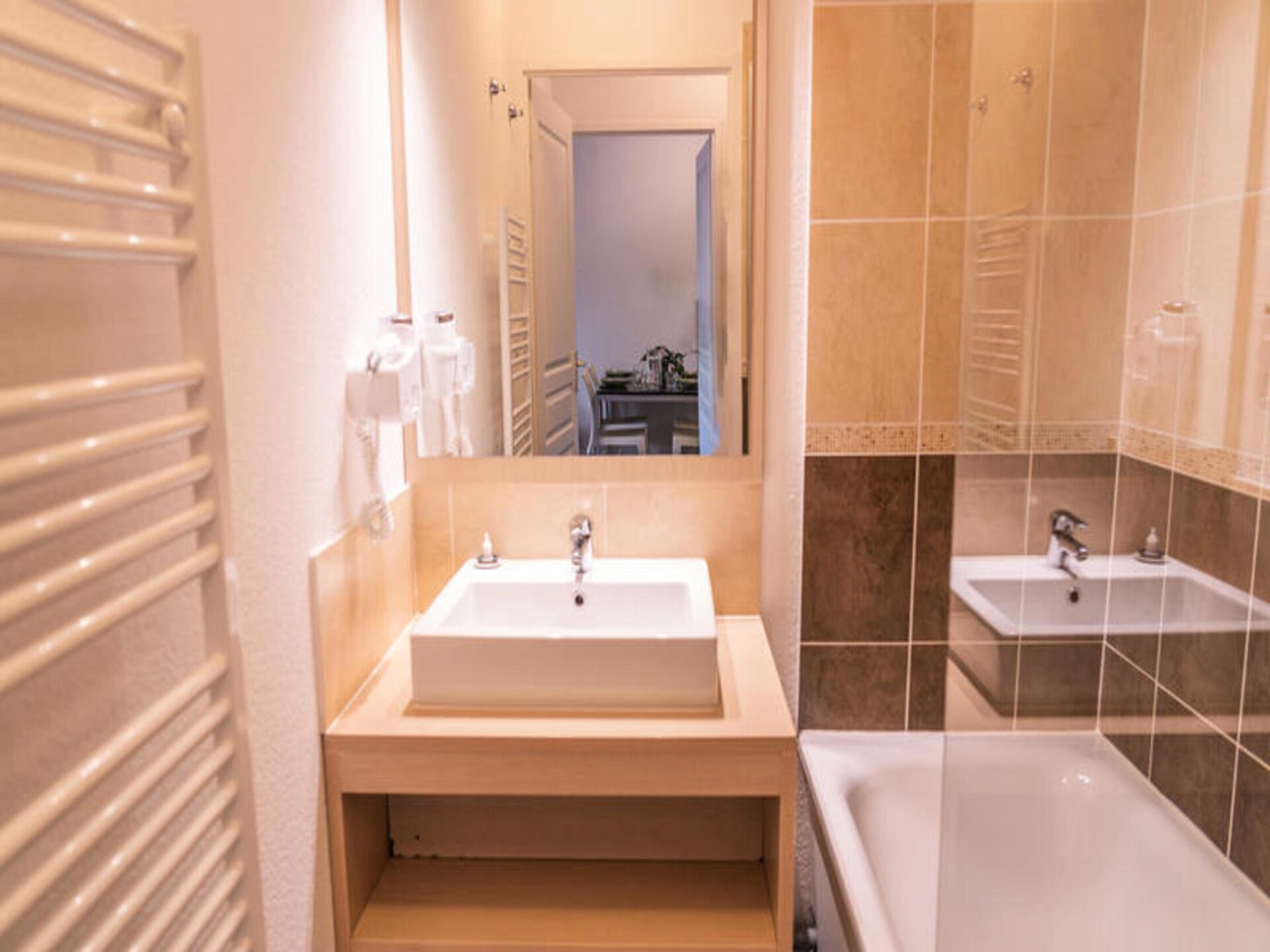Appartement aan de piste in Les Orres met zwembad en balkon - foto 15