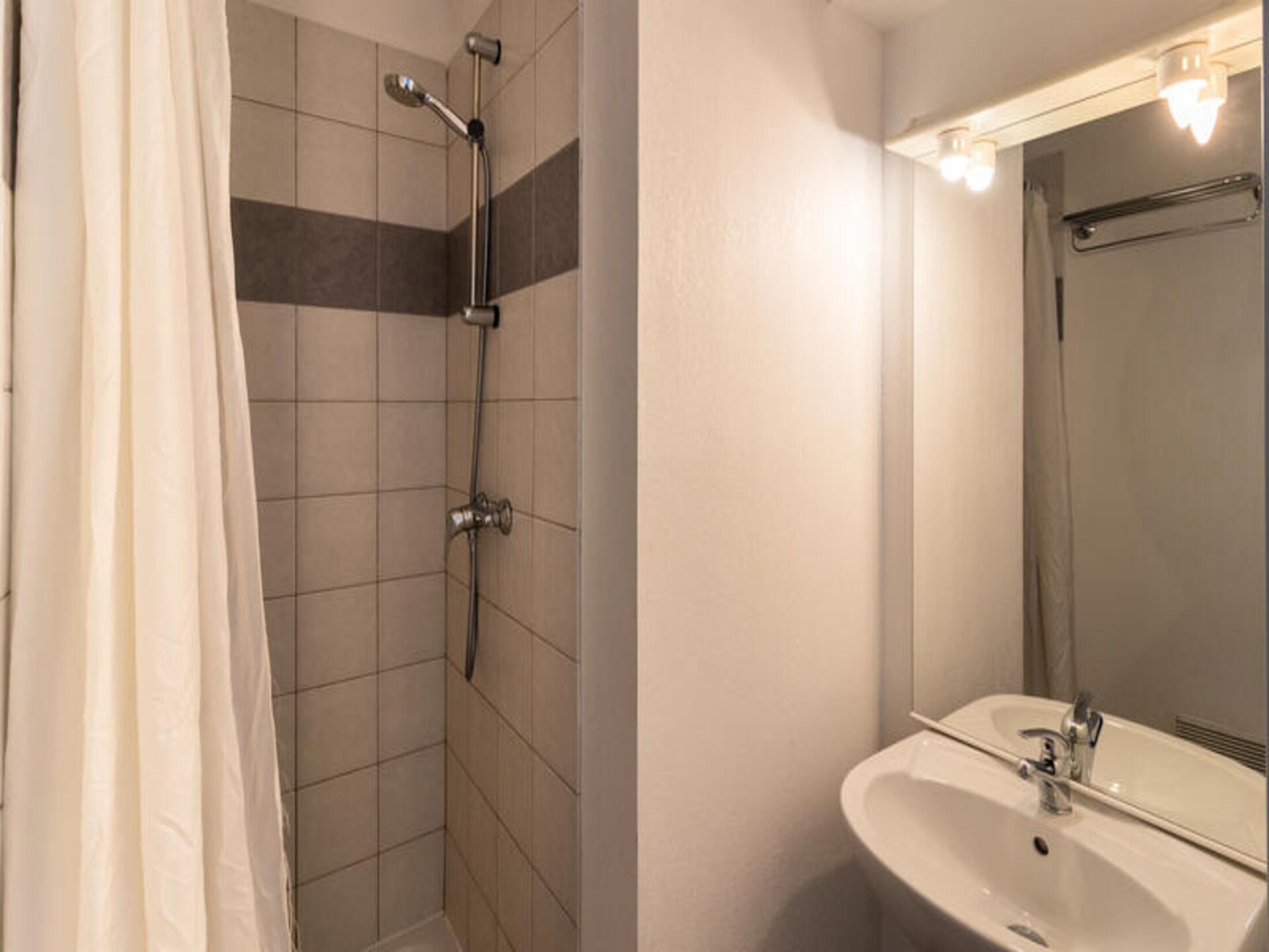 Rustiek appartement 6p in Les Orres 1800 met zwembad, vlakbij de piste - foto 15