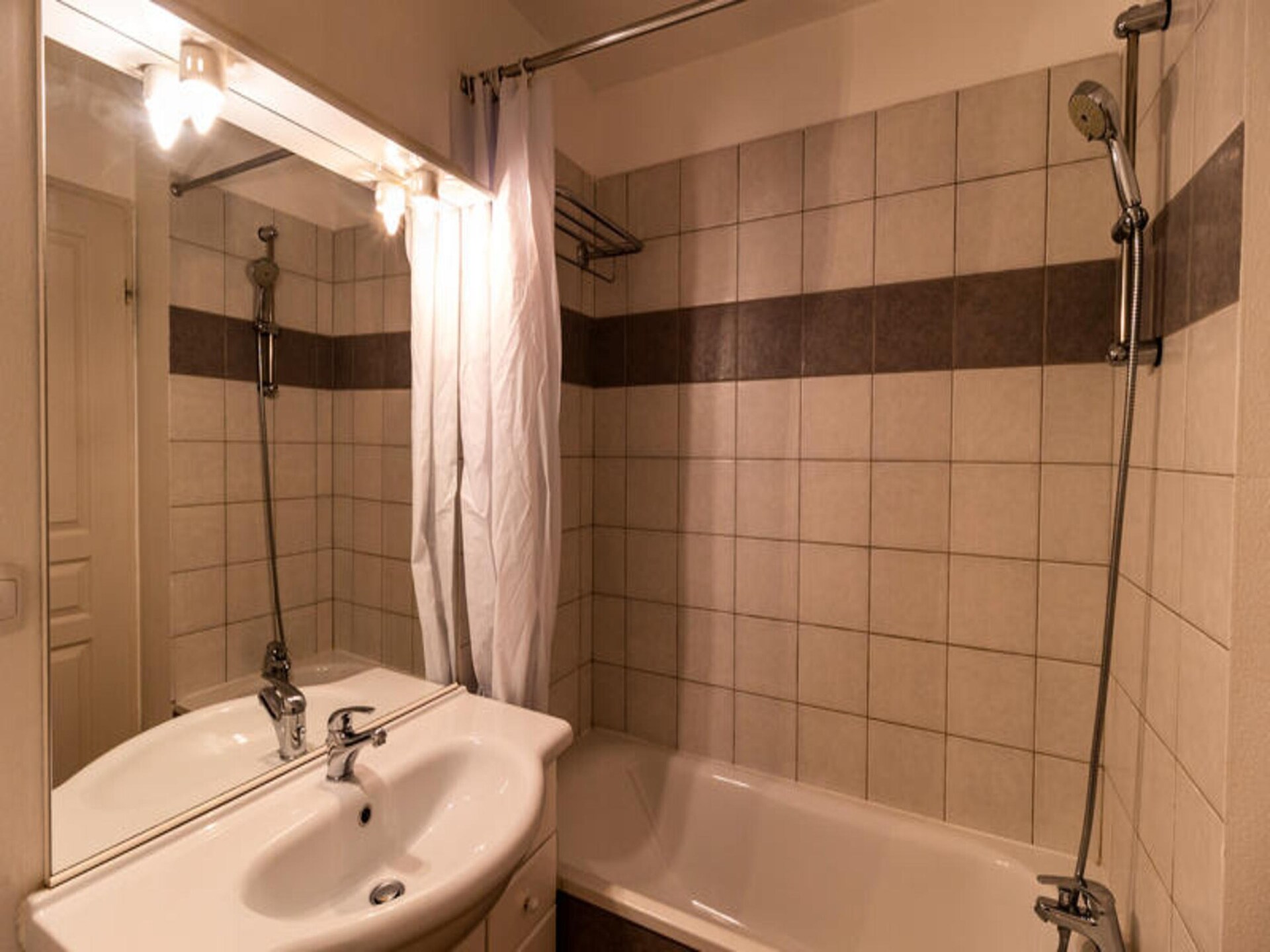 Rustiek appartement 6p in Les Orres 1800 met zwembad, vlakbij de piste - foto 13