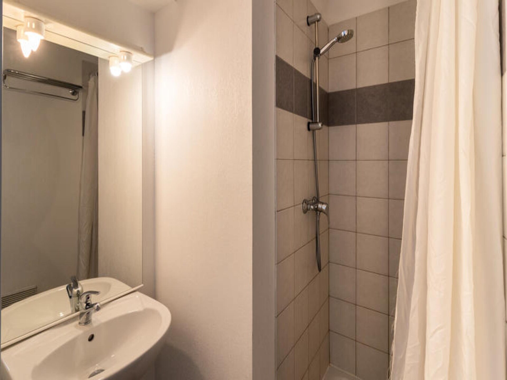 Rustiek appartement 6p in Les Orres 1800 met zwembad, vlakbij de piste - foto 19