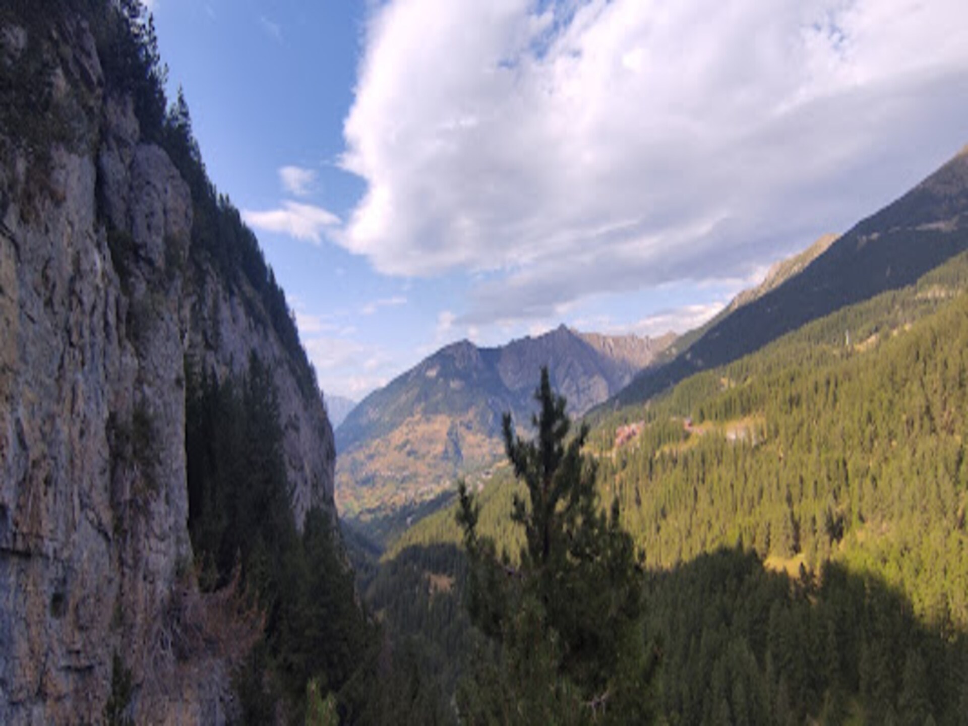 Sfeervol appartement in Les Orres 1800, 200m van pistes met zwembad - foto 16