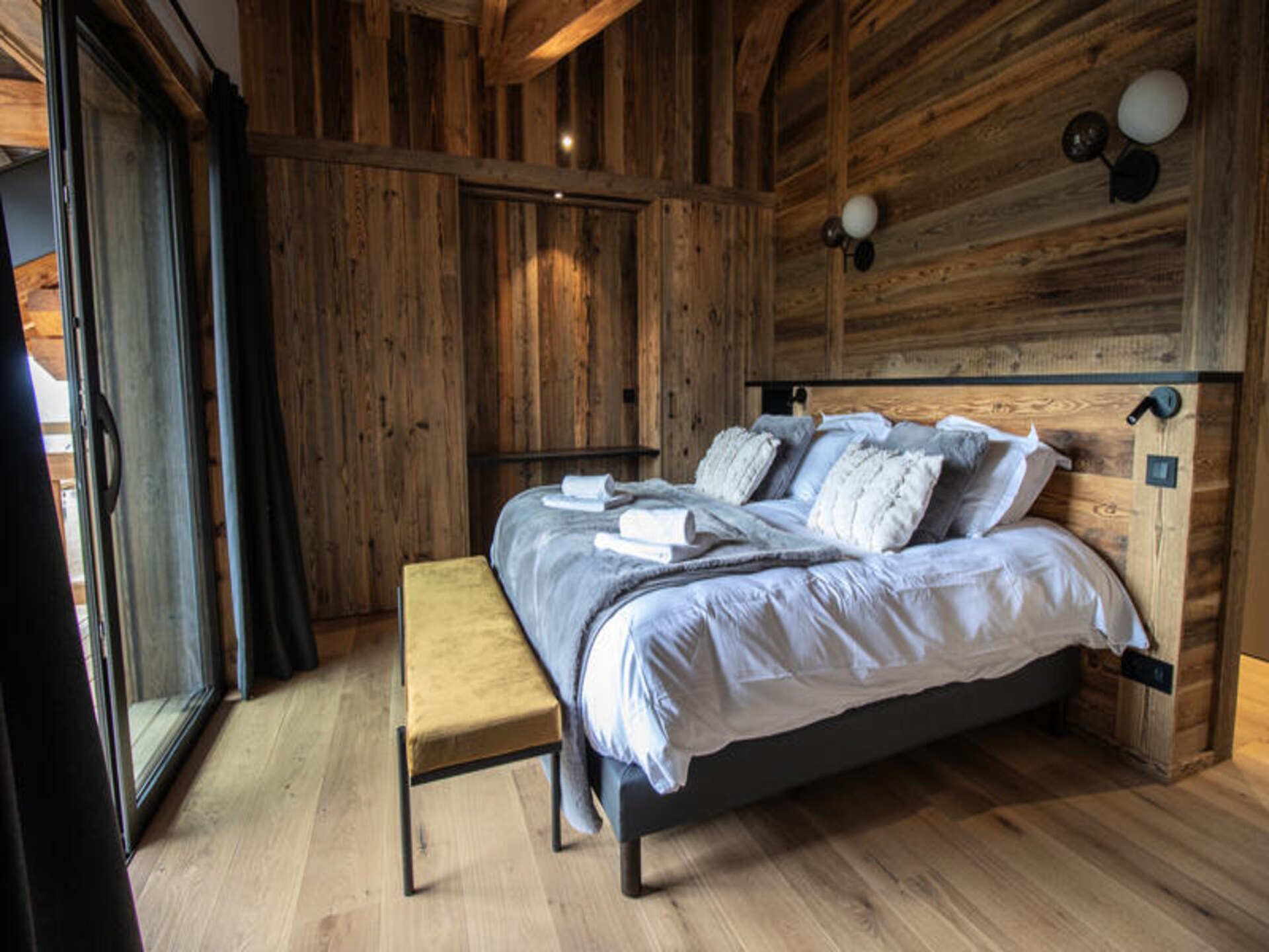 Chalet in Les Gets: 15 pers, 440m², zwembad, sauna & jacuzzi - foto 3