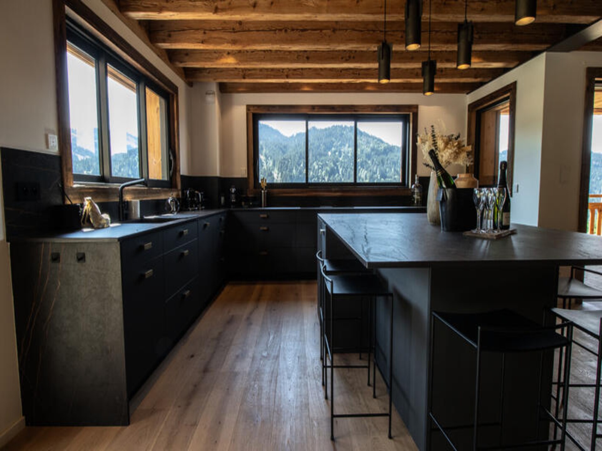 Chalet in Les Gets: 15 pers, 440m², zwembad, sauna & jacuzzi - foto 11