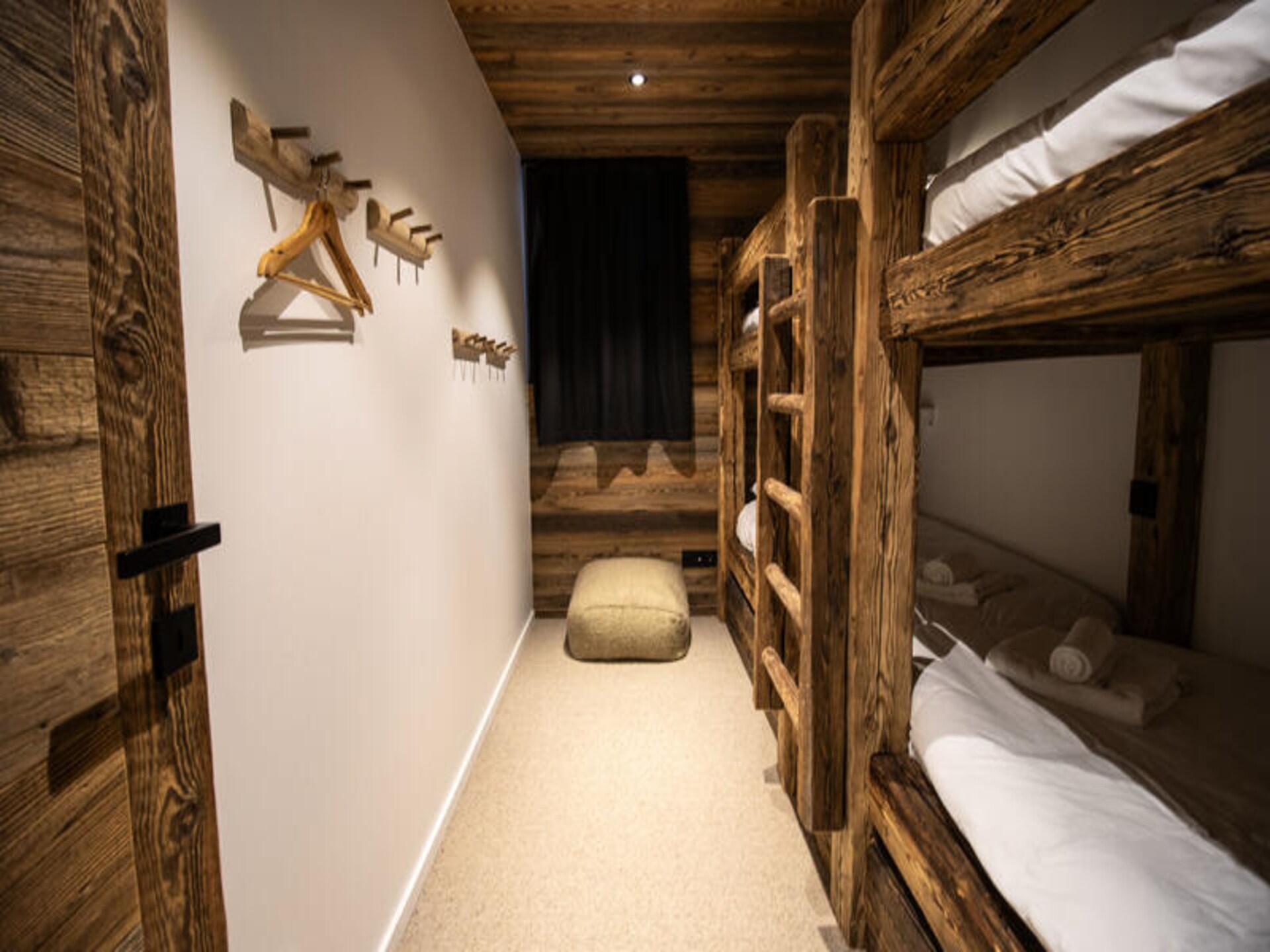 Chalet in Les Gets: 15 pers, 440m², zwembad, sauna & jacuzzi - foto 31