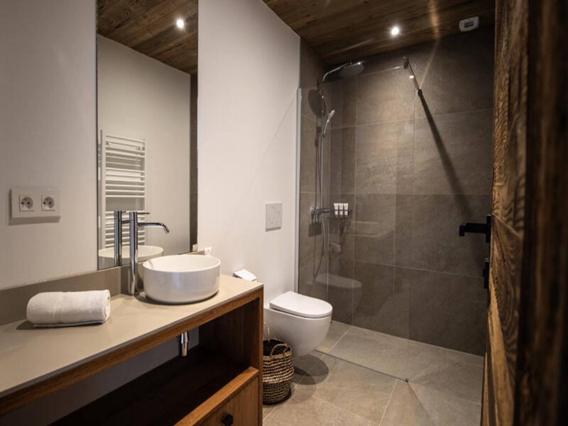 Chalet in Les Gets: 15 pers, 440m², zwembad, sauna & jacuzzi - foto 35