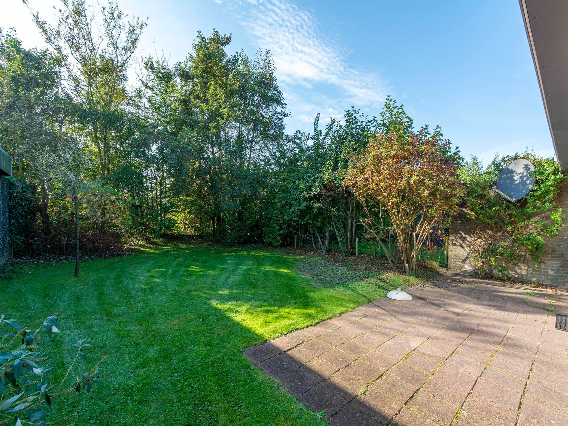 Vrijstaande vakantiebungalow met privacyvolle tuin in Sint Maartenszee - foto 6