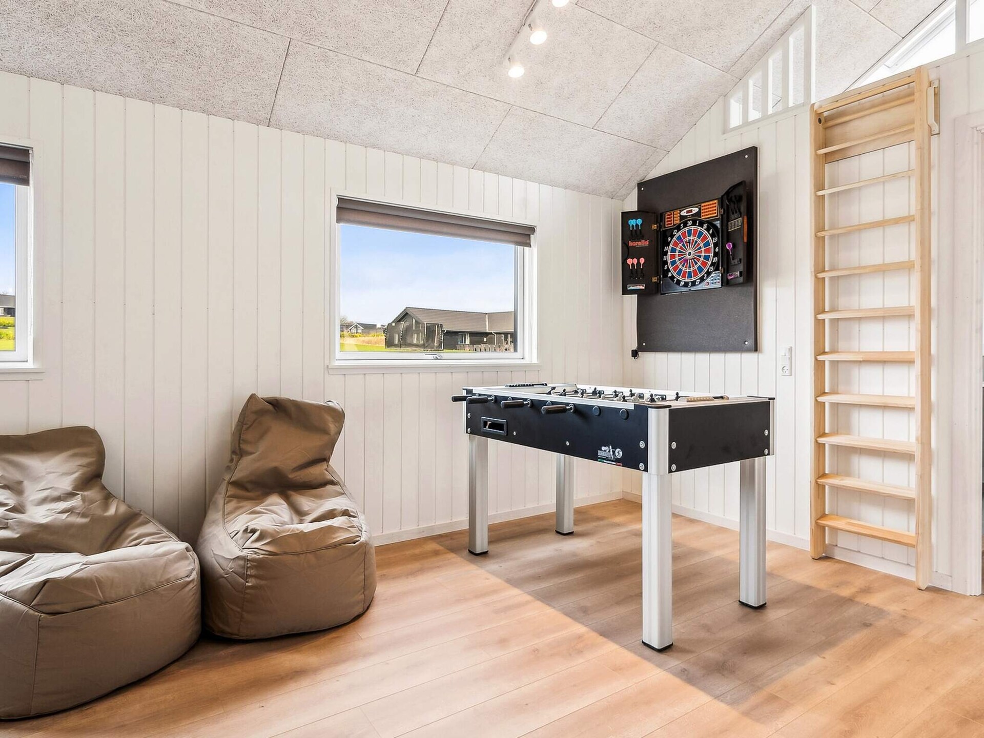 Luxe vakantiehuis voor 18 personen aan de golfbaan bij strand Mommark - foto 39