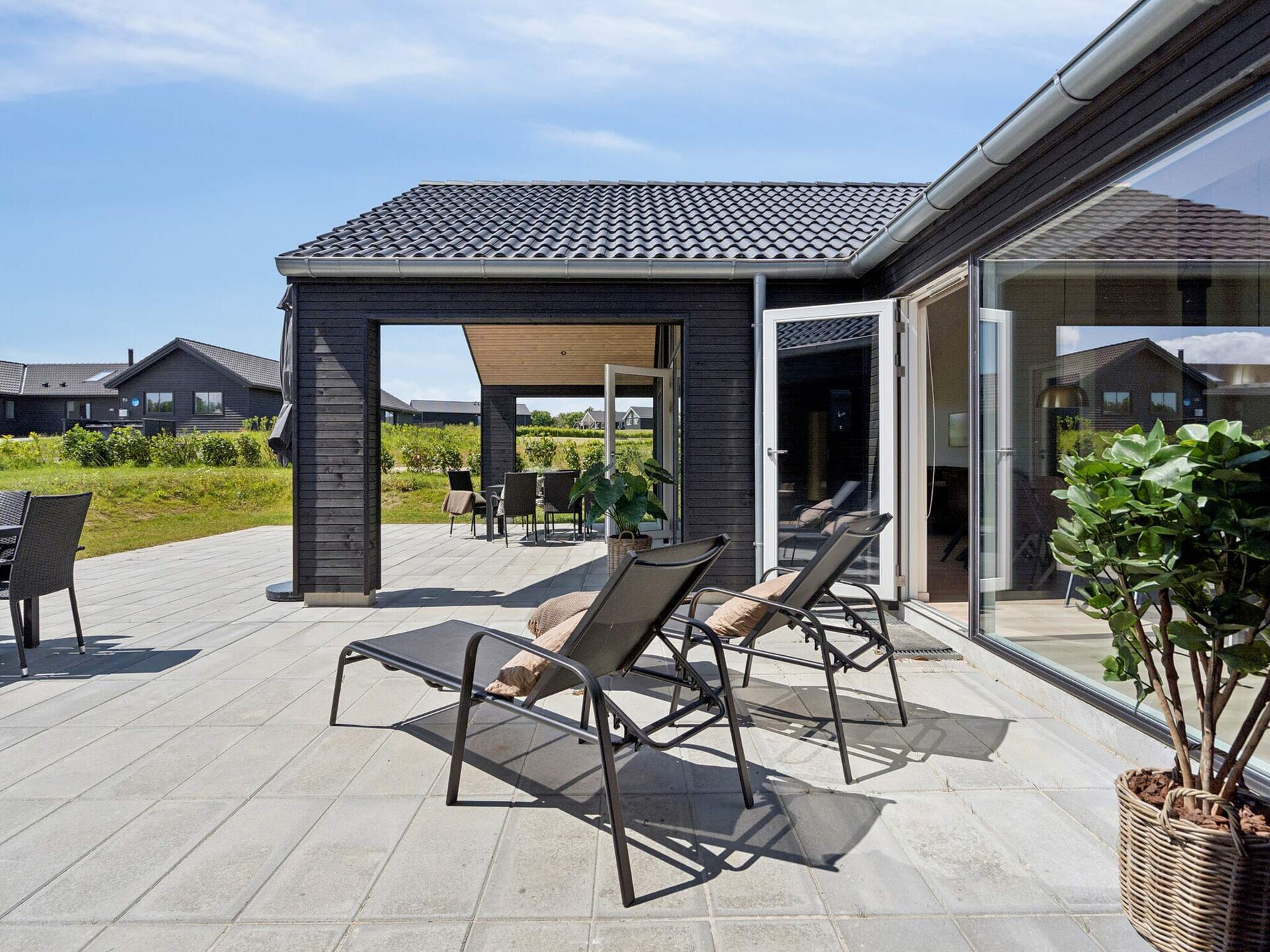Luxe vakantiehuis voor 18 personen aan de golfbaan bij strand Mommark - foto 3