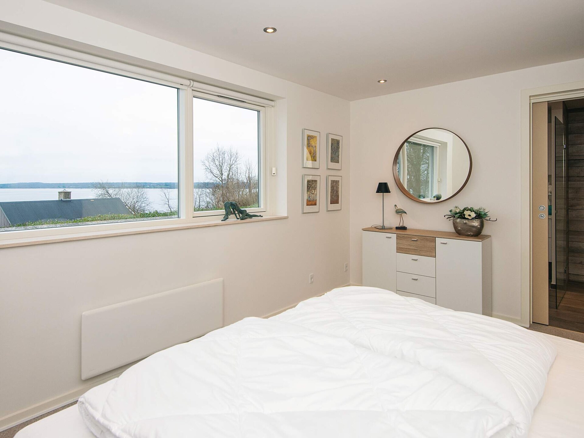 Luxe vakantiehuis met zeezicht op 50m van het strand in Børkop - foto 31