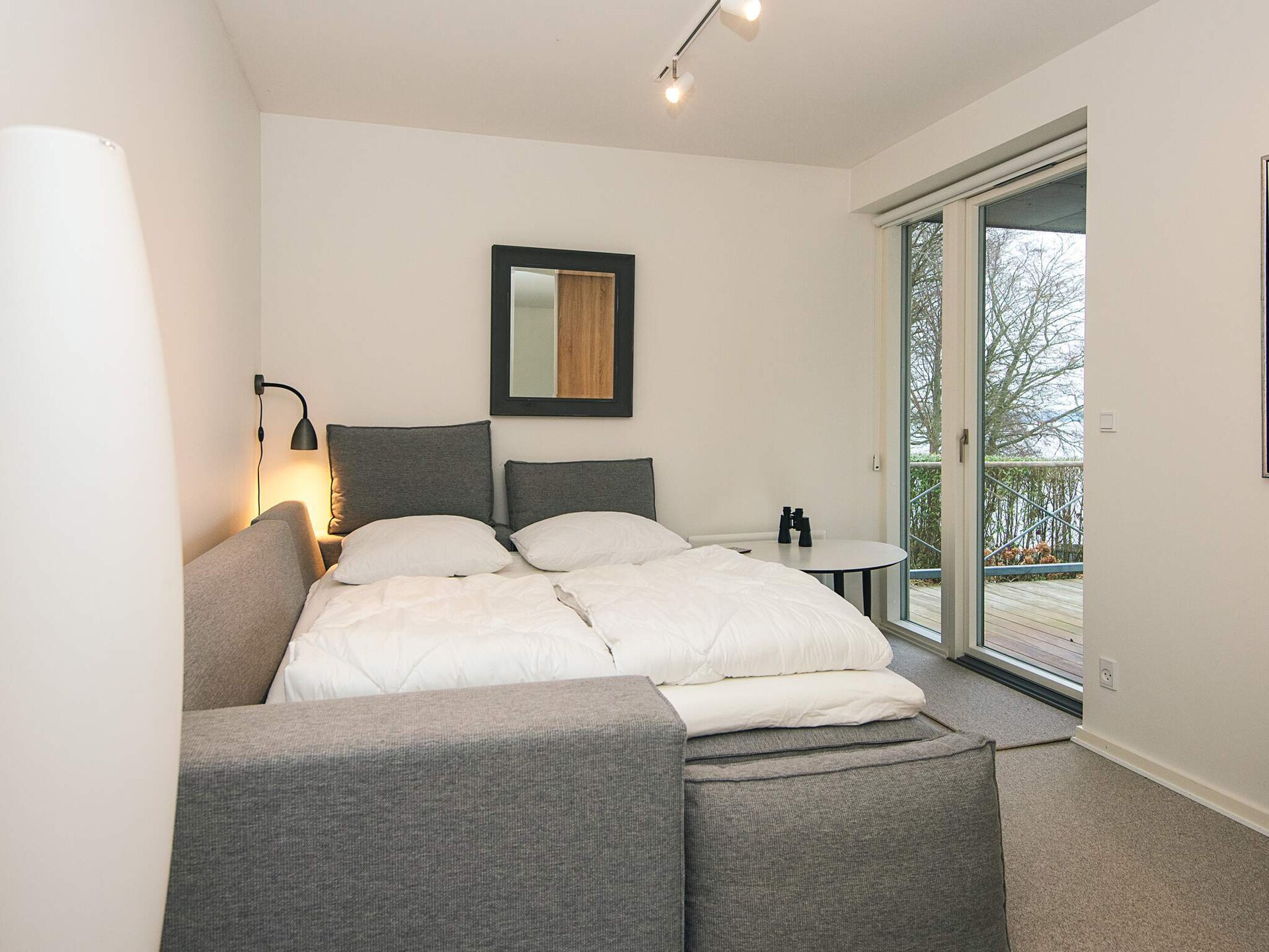 Luxe vakantiehuis met zeezicht op 50m van het strand in Børkop - foto 34