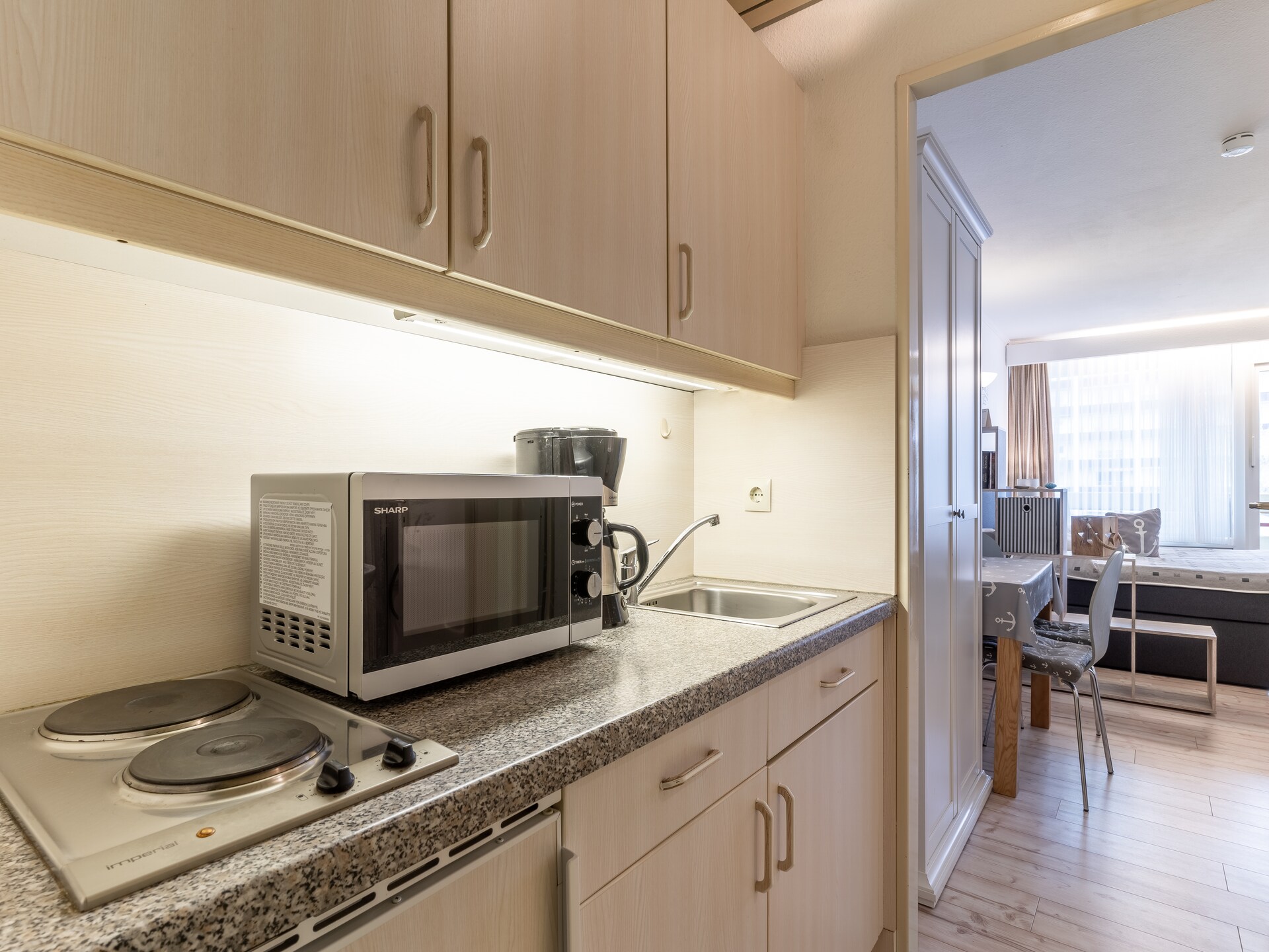 Knus appartement met balkon in Villa Anna, vlakbij het strand - foto 14