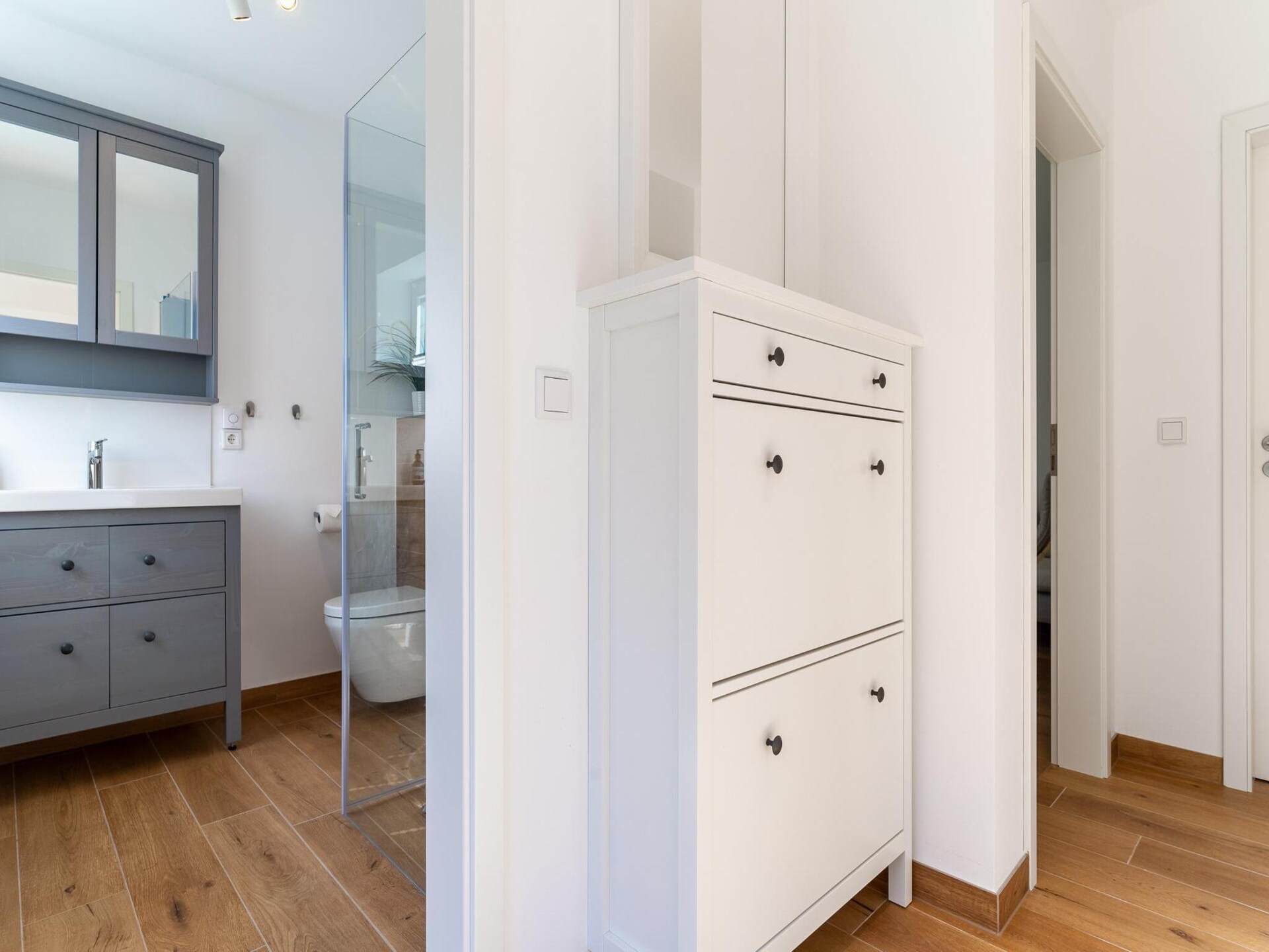 Gerenoveerd appartement op de begane grond, 2,5 km van strand - foto 15