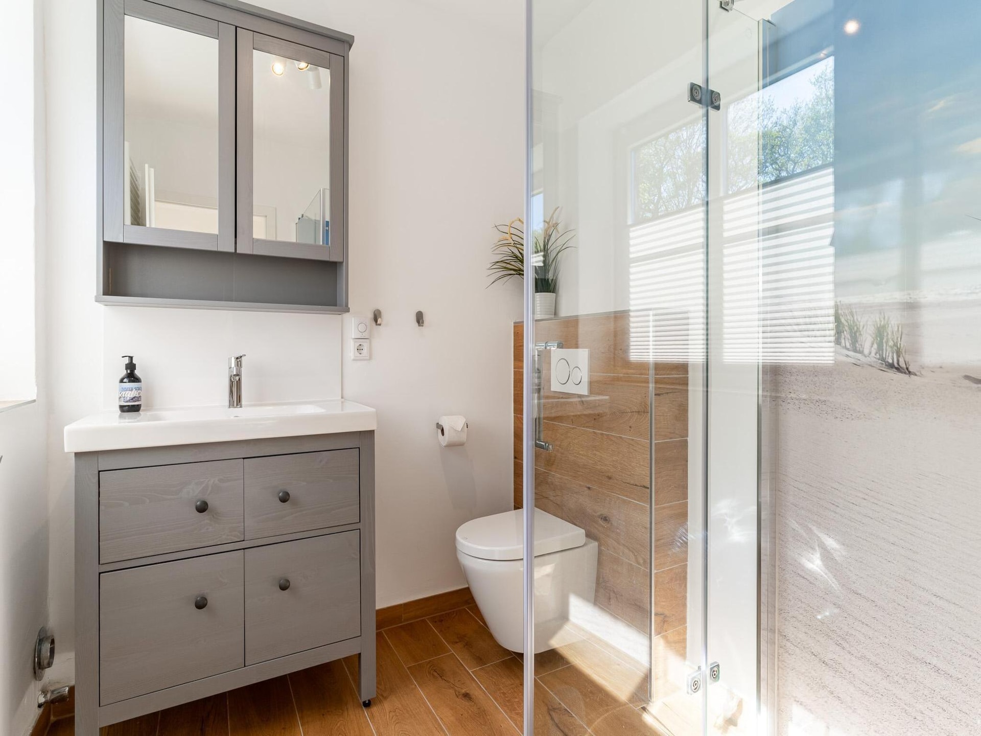Gerenoveerd appartement op de begane grond, 2,5 km van strand - foto 16