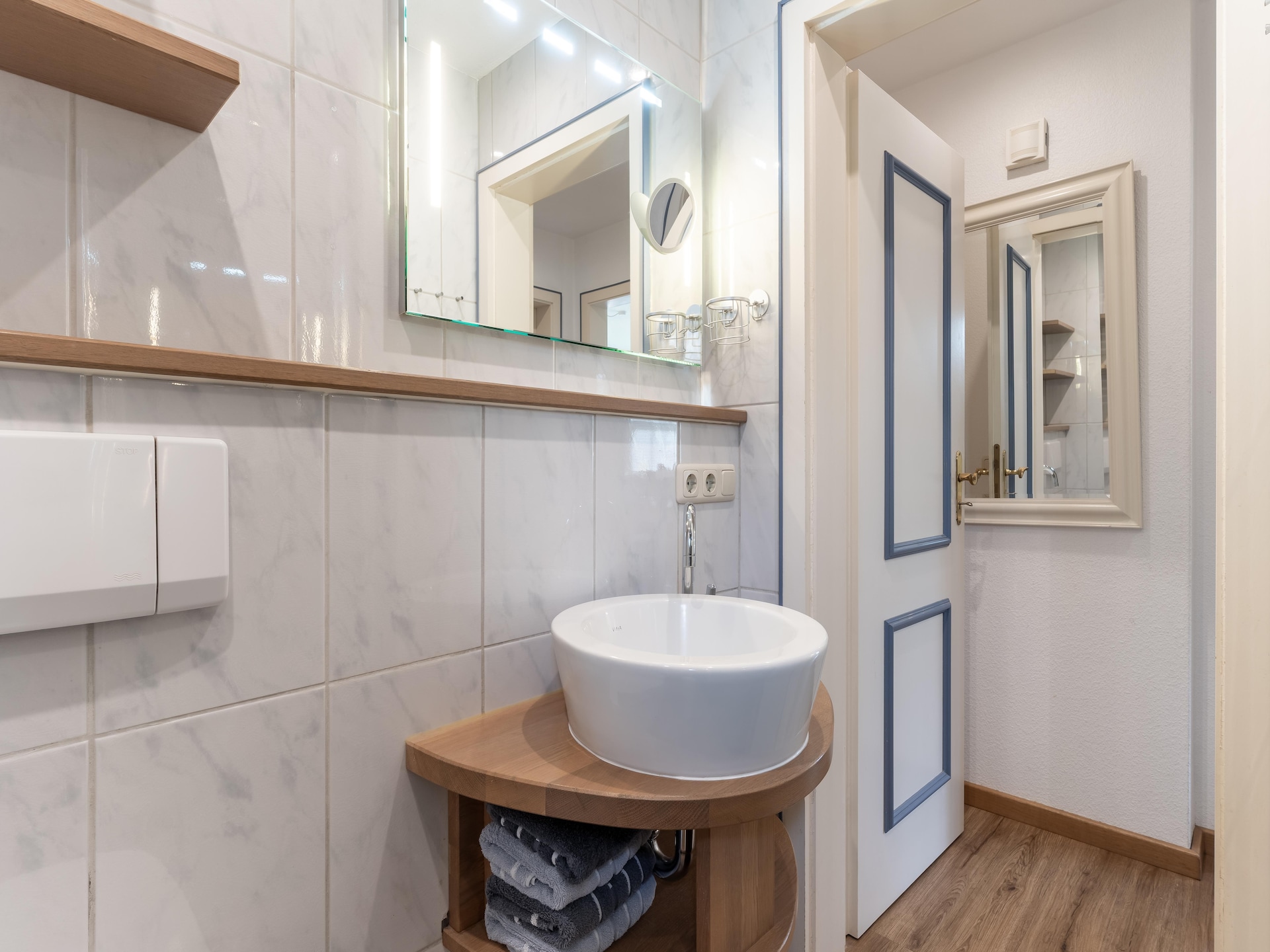 Huus Avelia EG – Landelijk appartement met tuin, 1,8 km van het strand - foto 25
