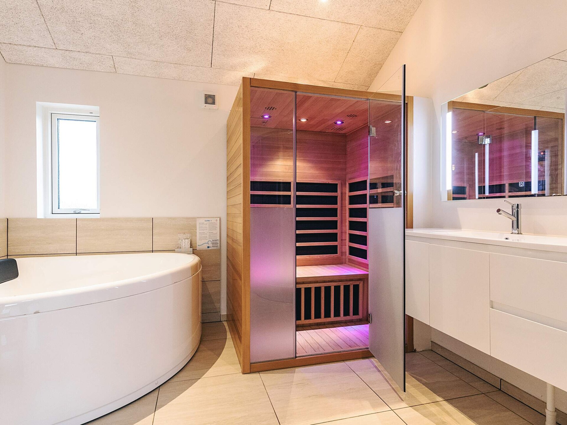 Ruim vakantiehuis voor 8 aan de golfbaan bij Løkken met privé wellness - foto 29