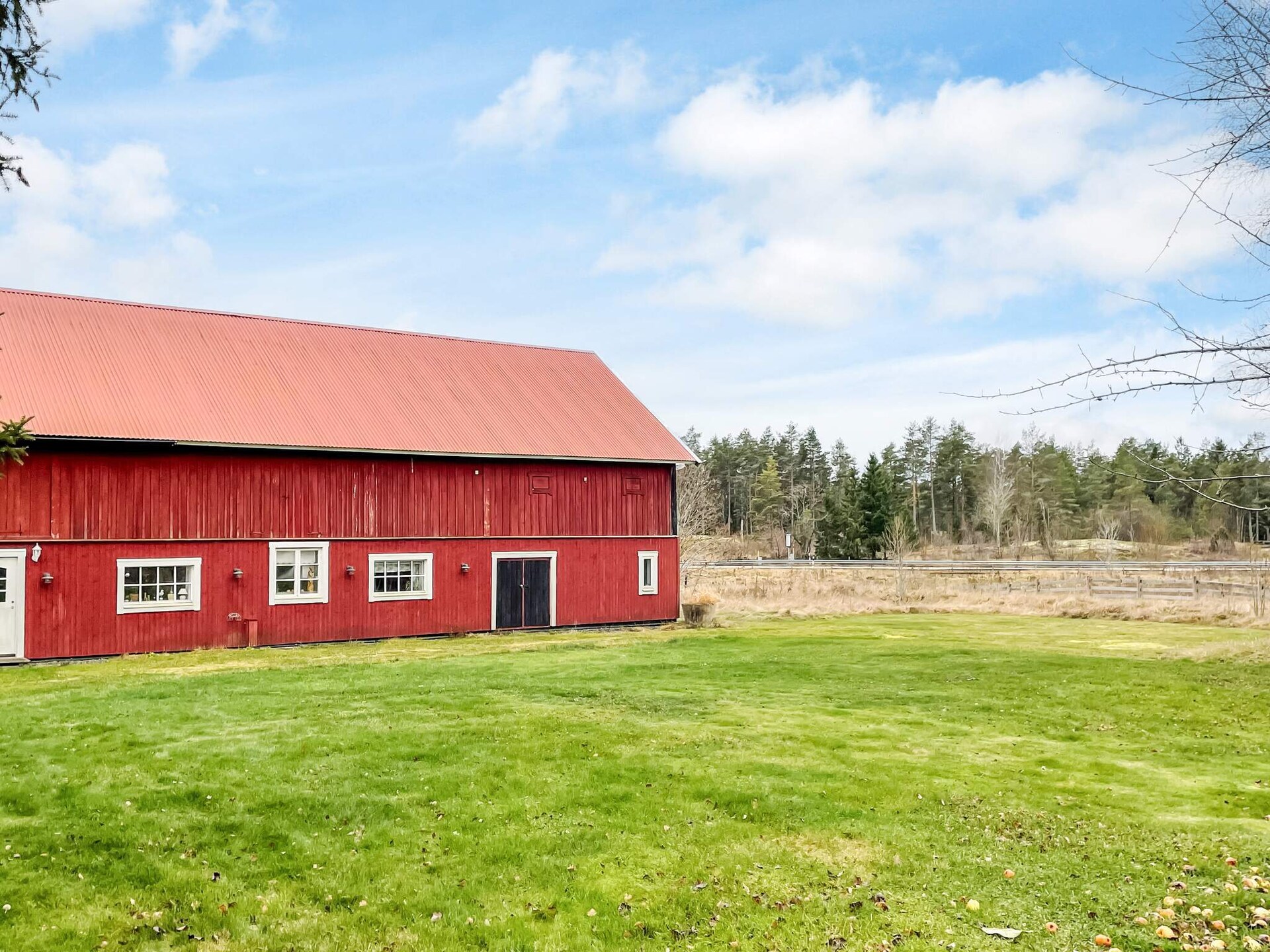 Sfeervol vakantiehuis op boerderij in Hallstavik, Roslagen - foto 4