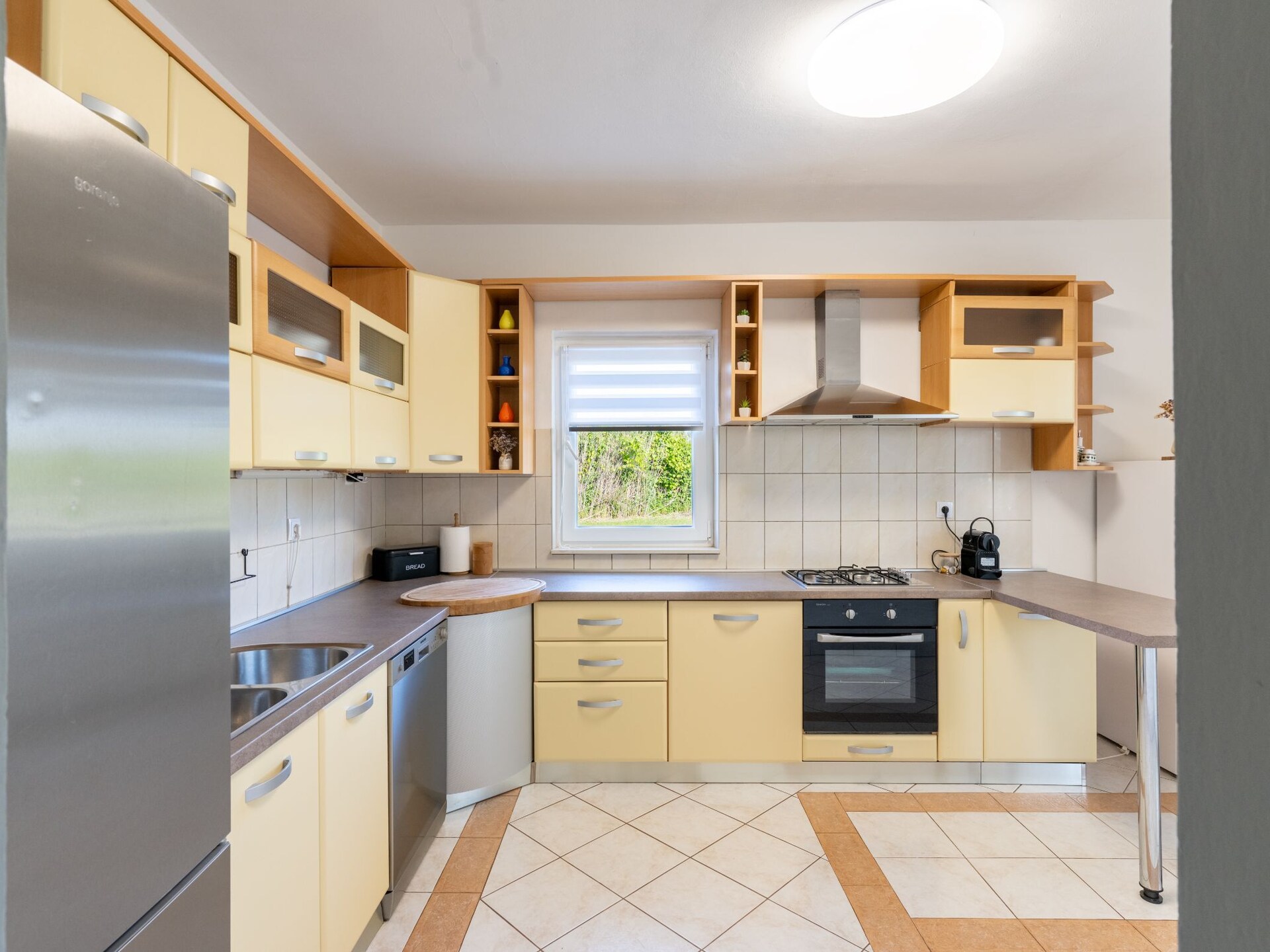 Sfeervol vakantiehuis met tuin en zwembad, vlakbij zee in Ljubac - foto 6