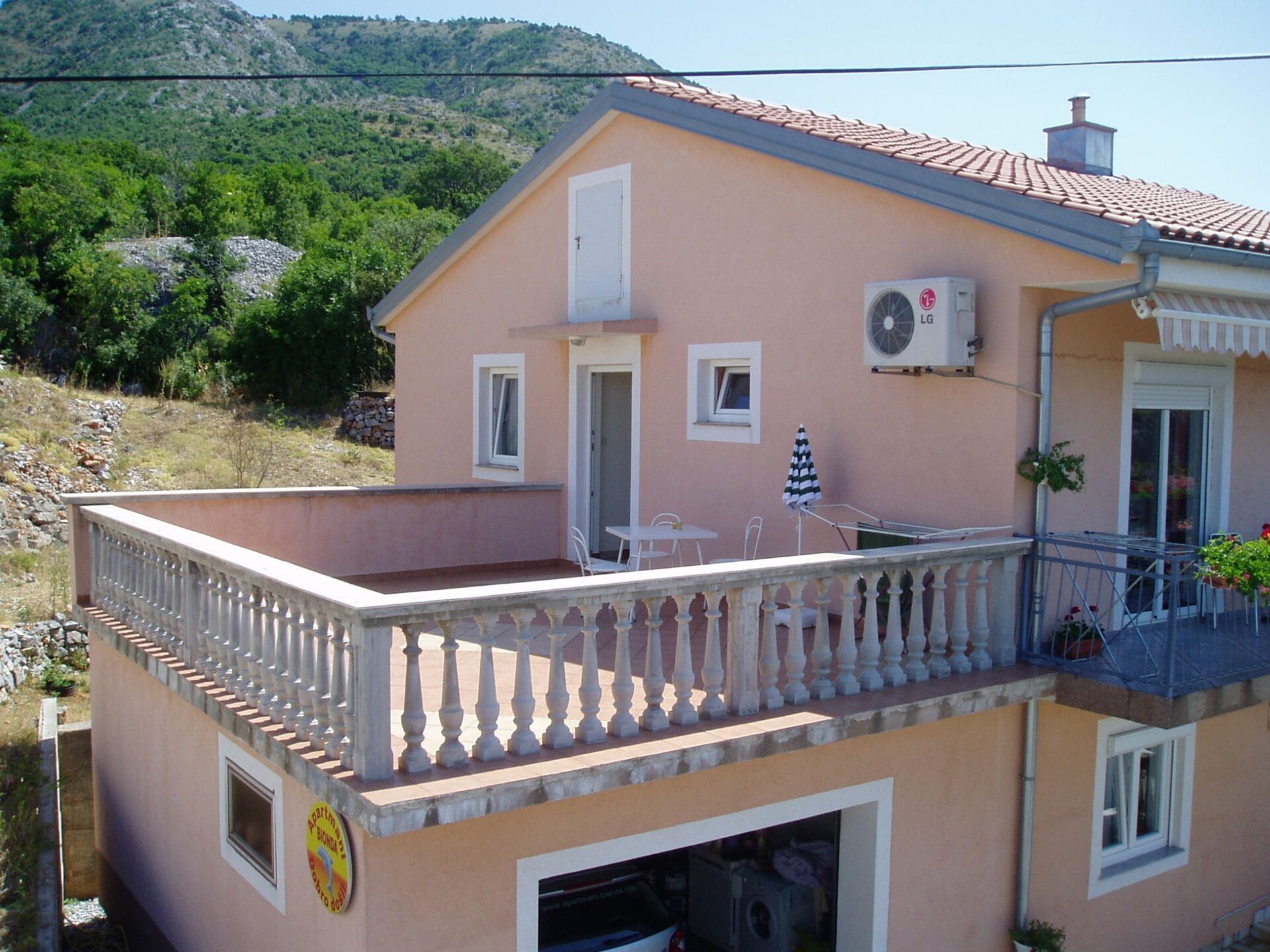 Appartement Bionda Senj met terras op 900m van zee - foto 16