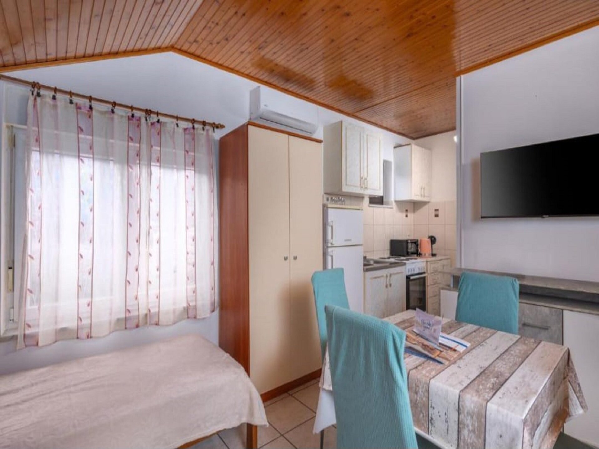 Modern studio-appartement in Rijeka, vlakbij strand en bezienswaardigheden - foto 9