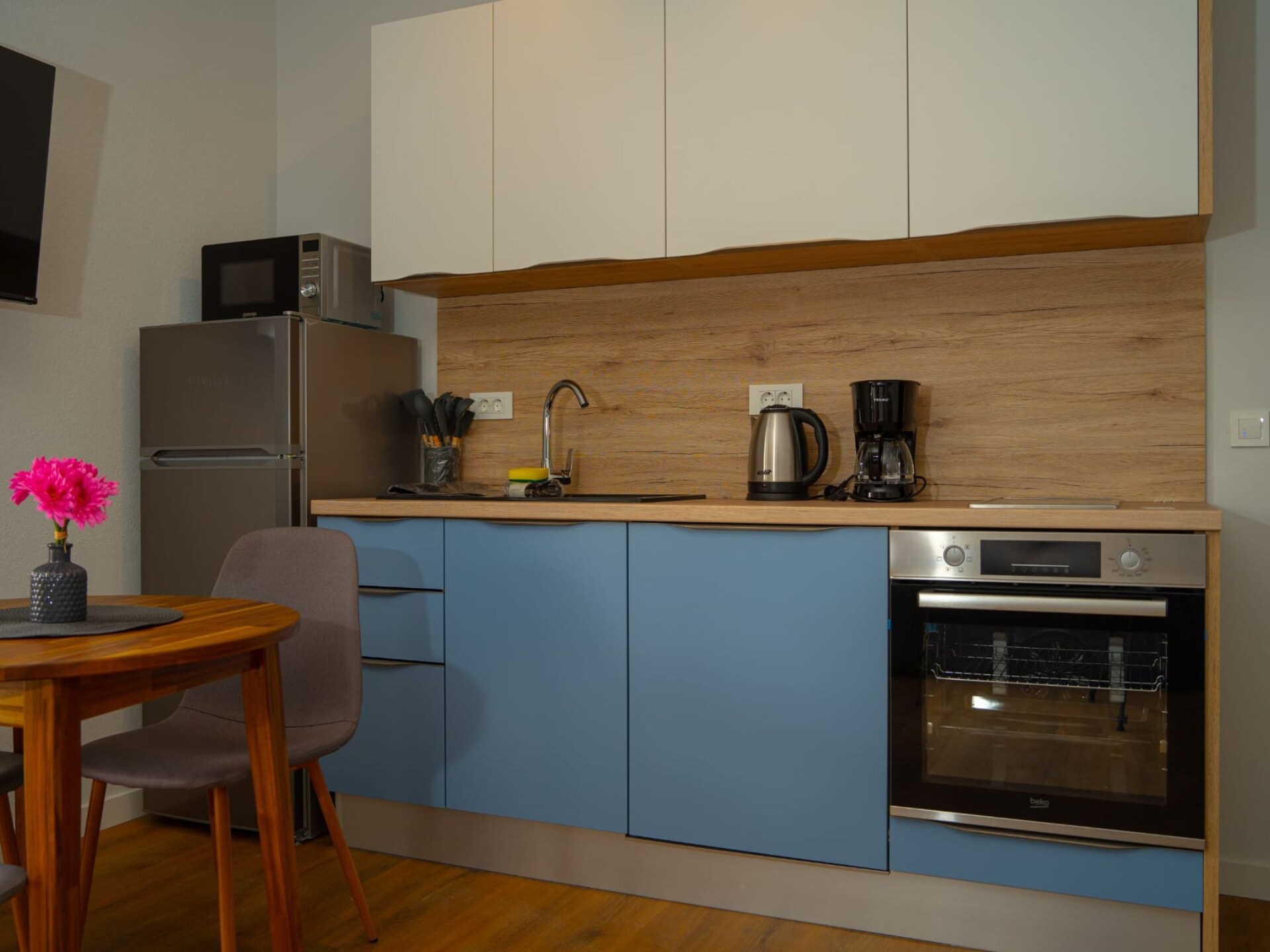 Op 300 m van het strand: Studio Standard in Okrug Gornji - foto 3