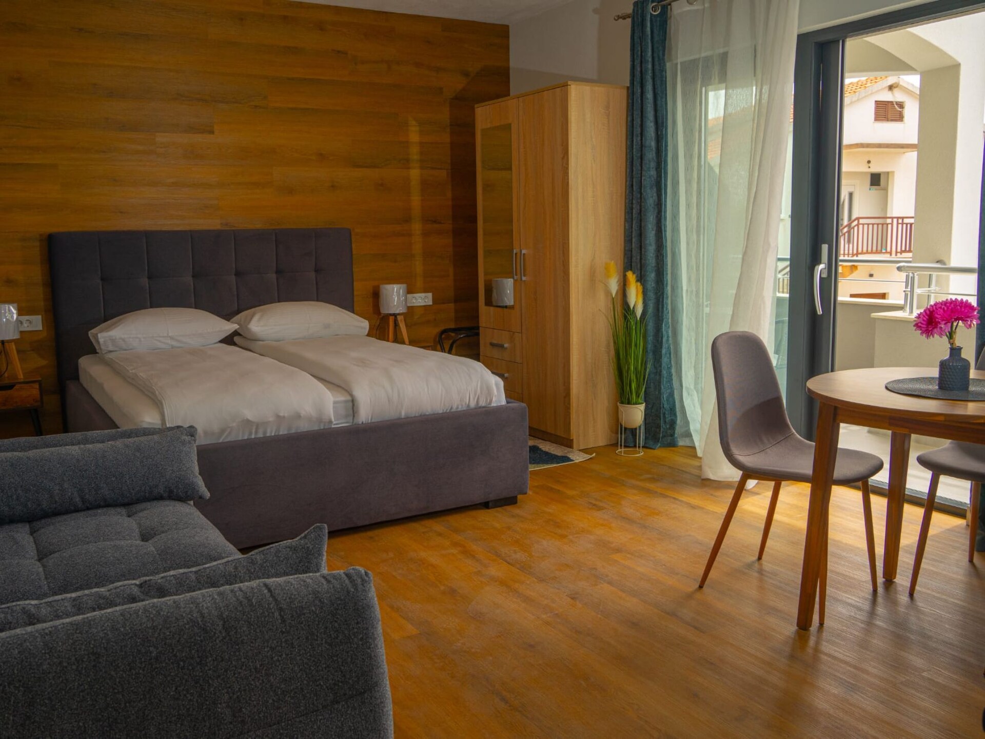 Op 300 m van het strand: Studio Standard in Okrug Gornji - foto 10
