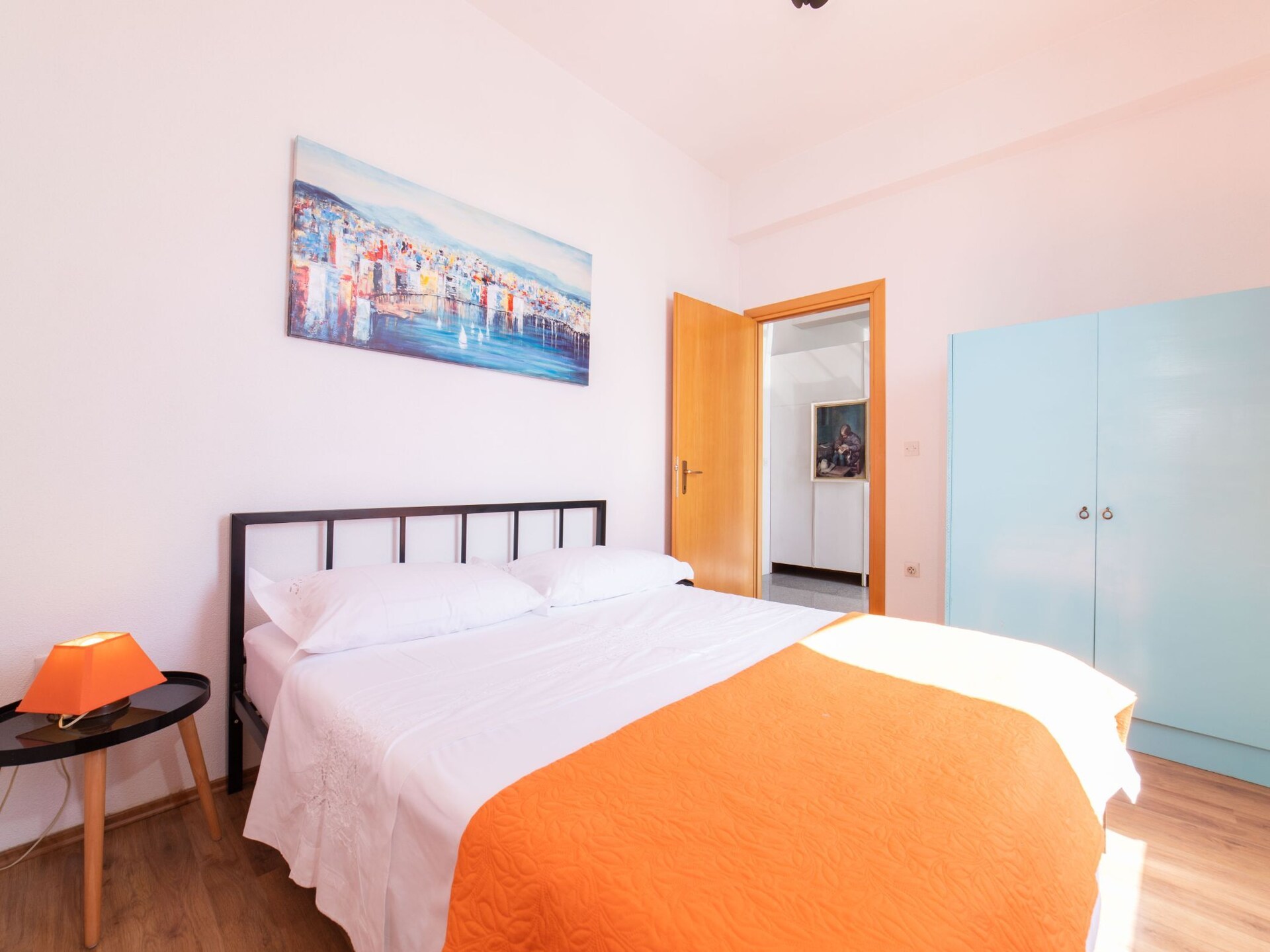 Vrijstaande villa aan zee in Kaštel Stari met zonneterras - foto 14