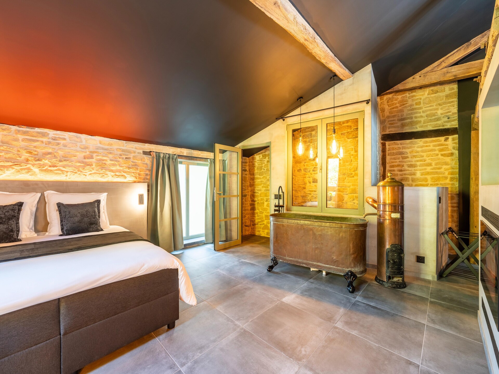 Romantisch wellnesshuis met sauna en jacuzzi in Sainte-Cécile - foto 19